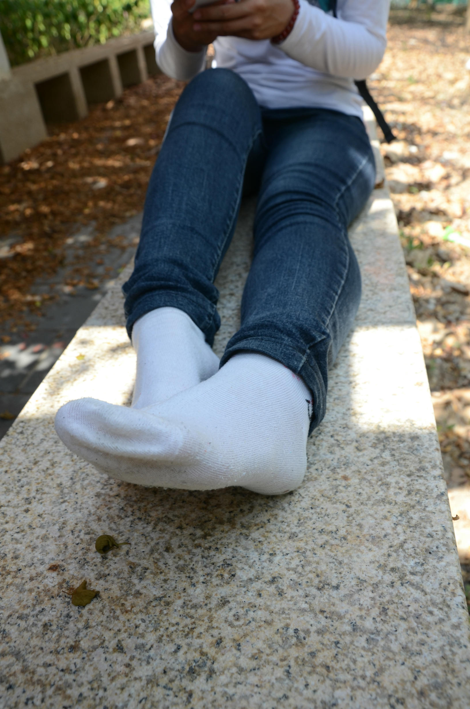 [战前女神] 恋足美腿棉袜女神级摄影套图 赠图 [40P+240M]_第2集