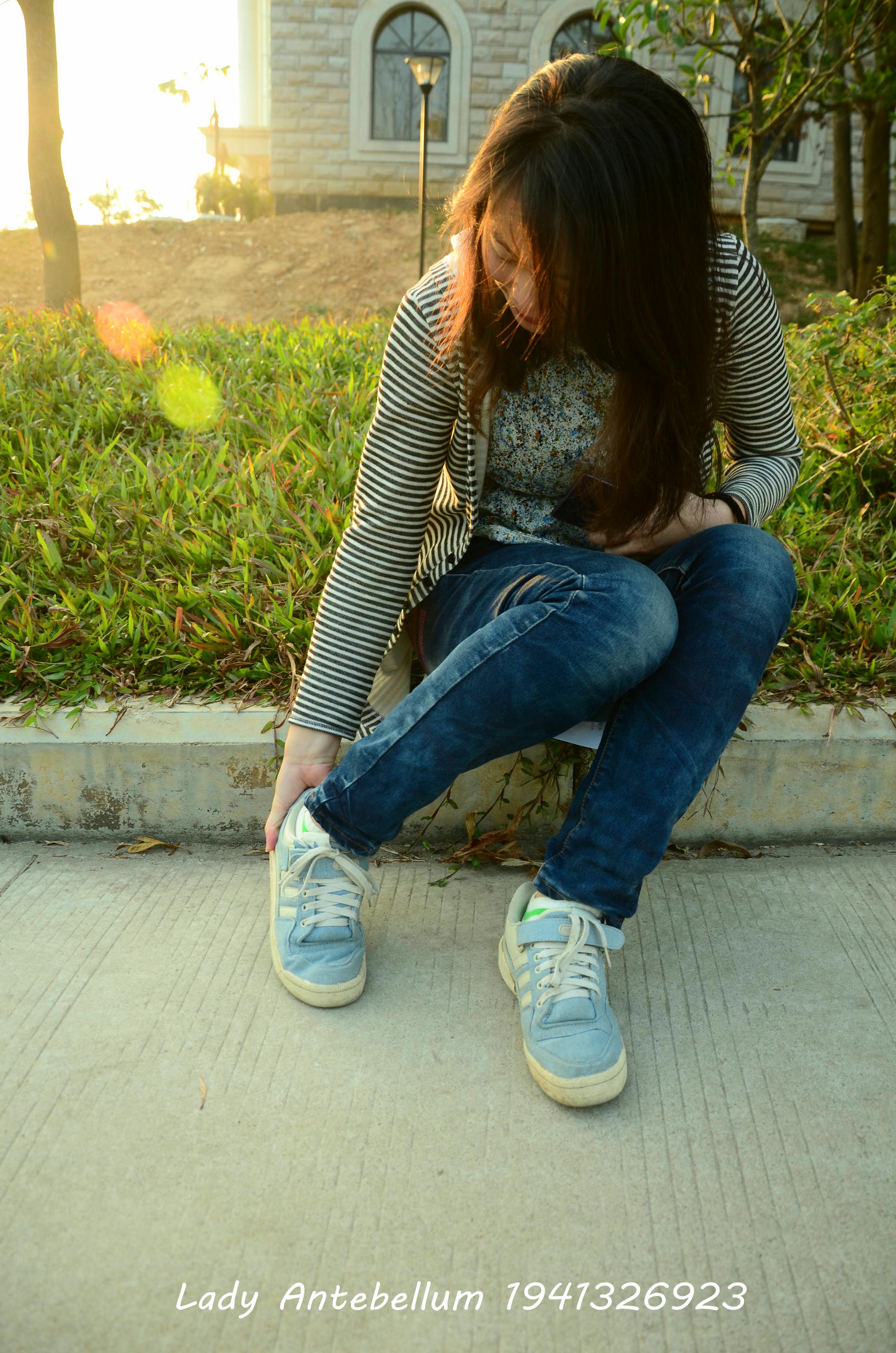 [战前女神] 恋足美腿棉袜女神级摄影套图 016 [31P-65MB]_第1集