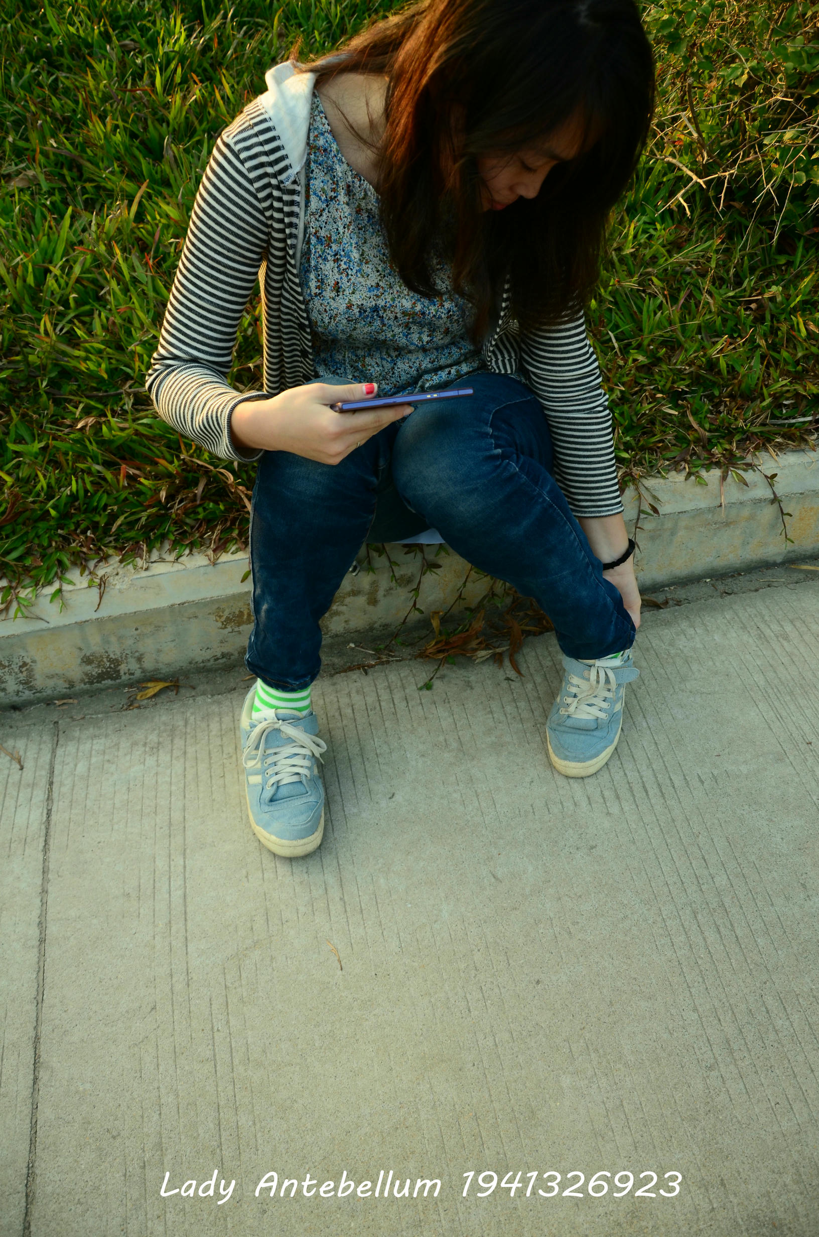 [战前女神] 恋足美腿棉袜女神级摄影套图 016 [31P-65MB]_第1集