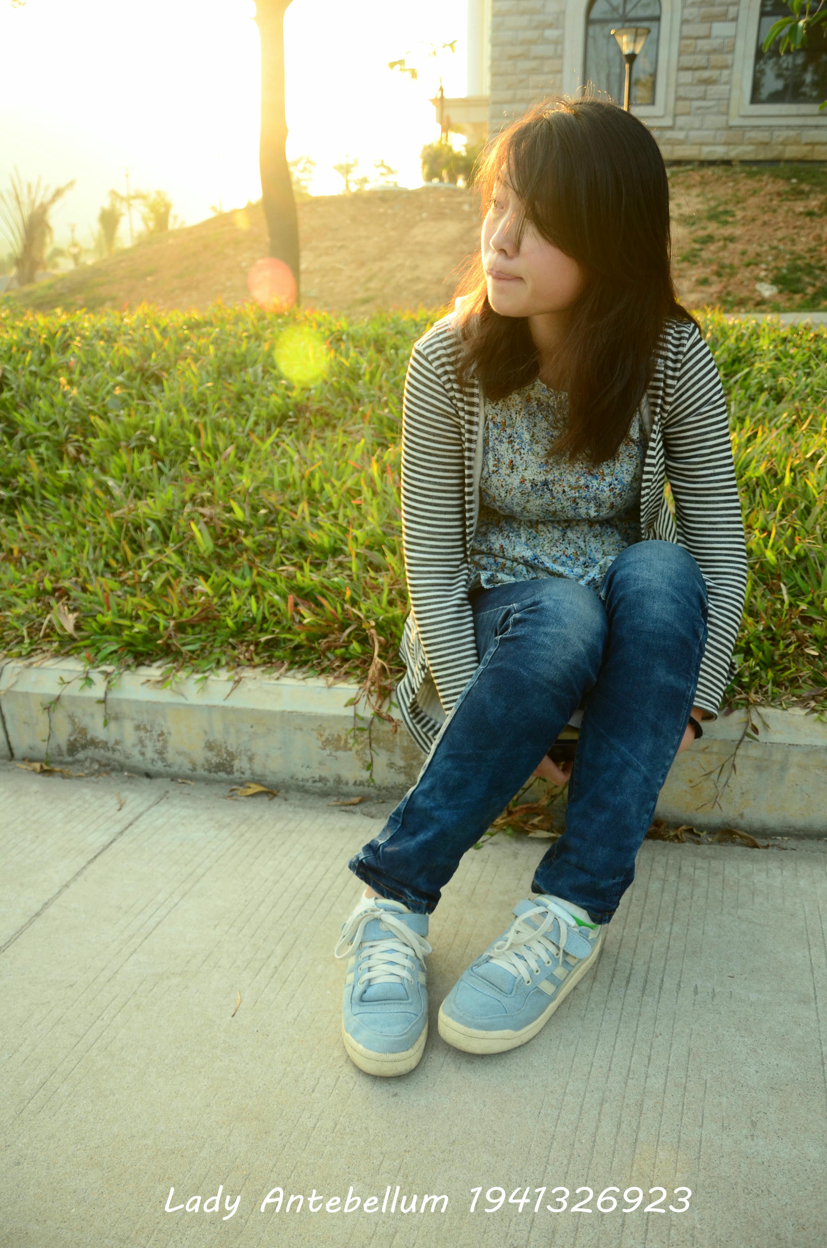 [战前女神] 恋足美腿棉袜女神级摄影套图 016 [31P-65MB]_第1集