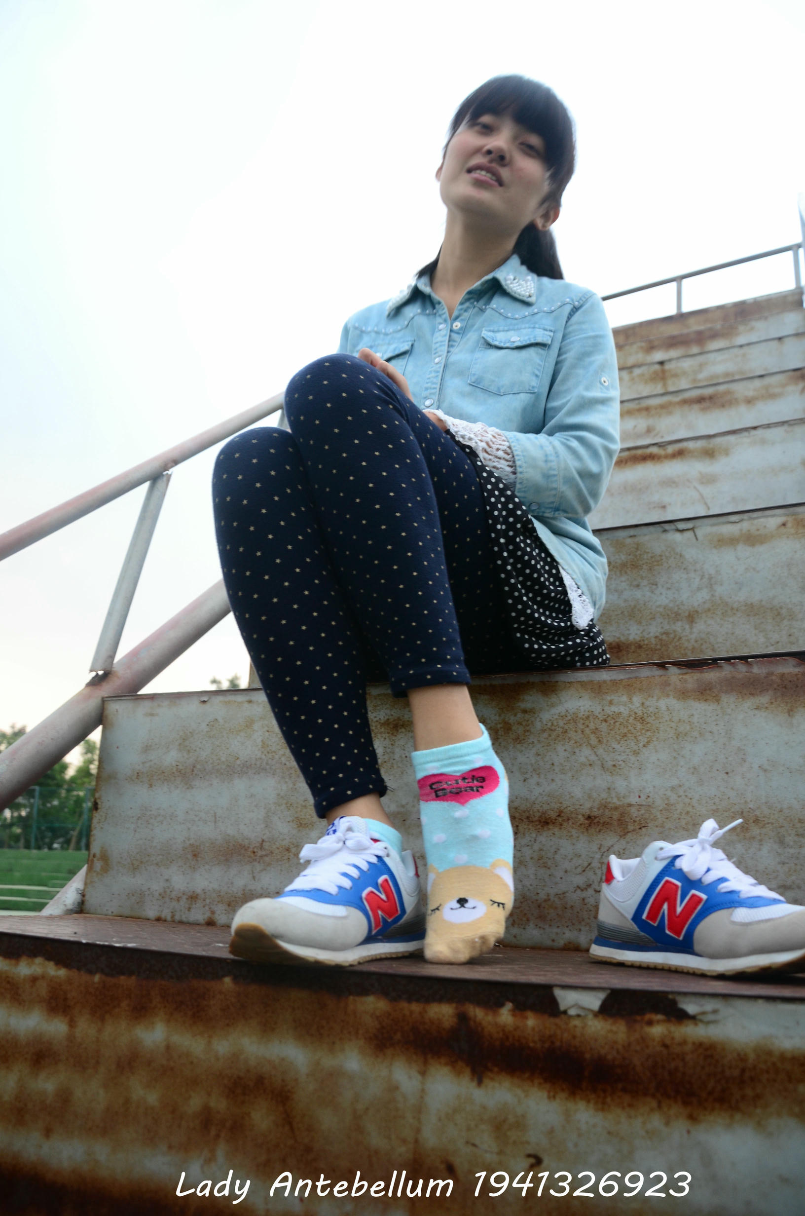 [战前女神] 恋足美腿棉袜女神级摄影套图 018 [136P-255MB]_第6集