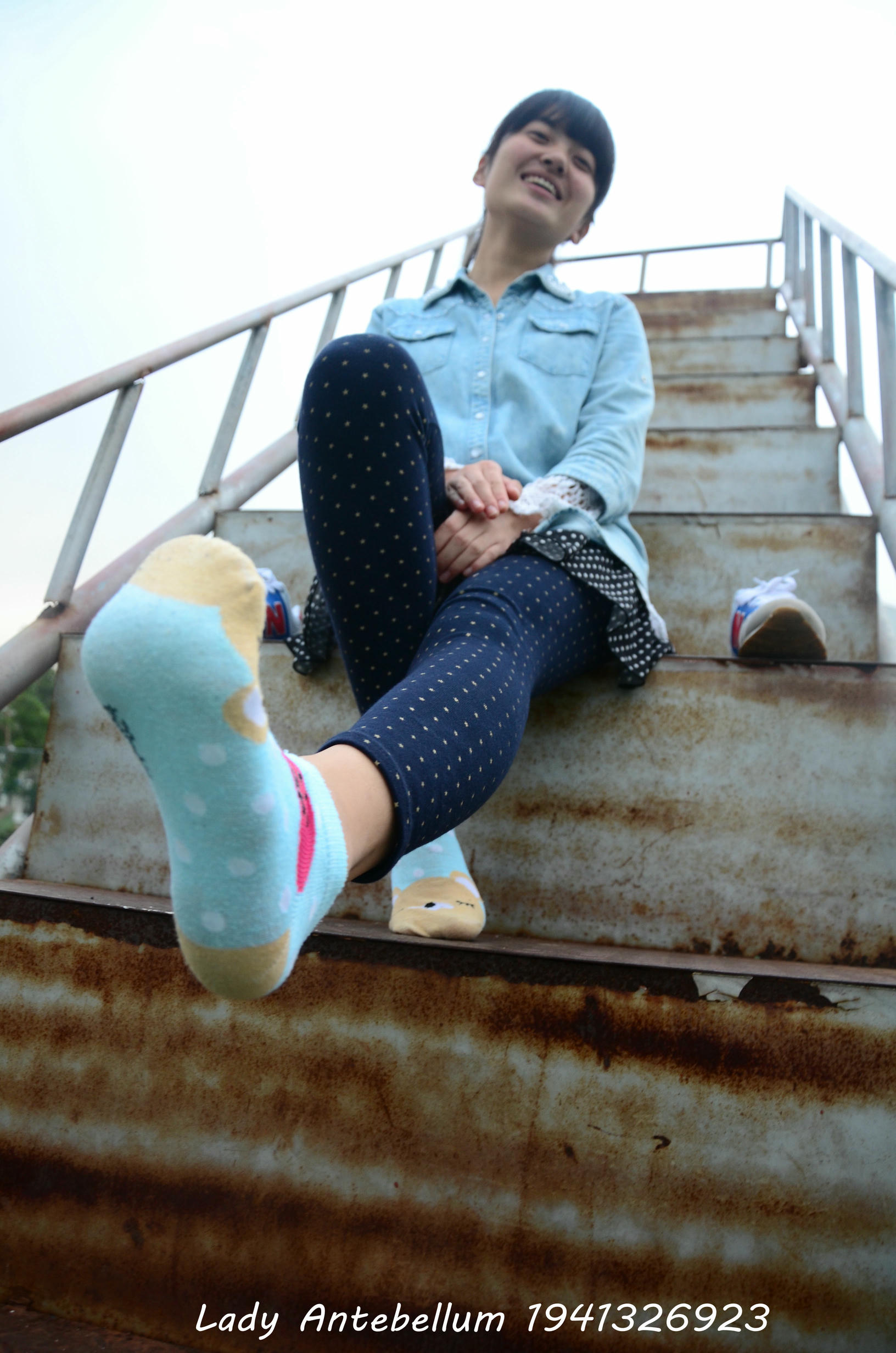 [战前女神] 恋足美腿棉袜女神级摄影套图 018 [136P-255MB]_第7集