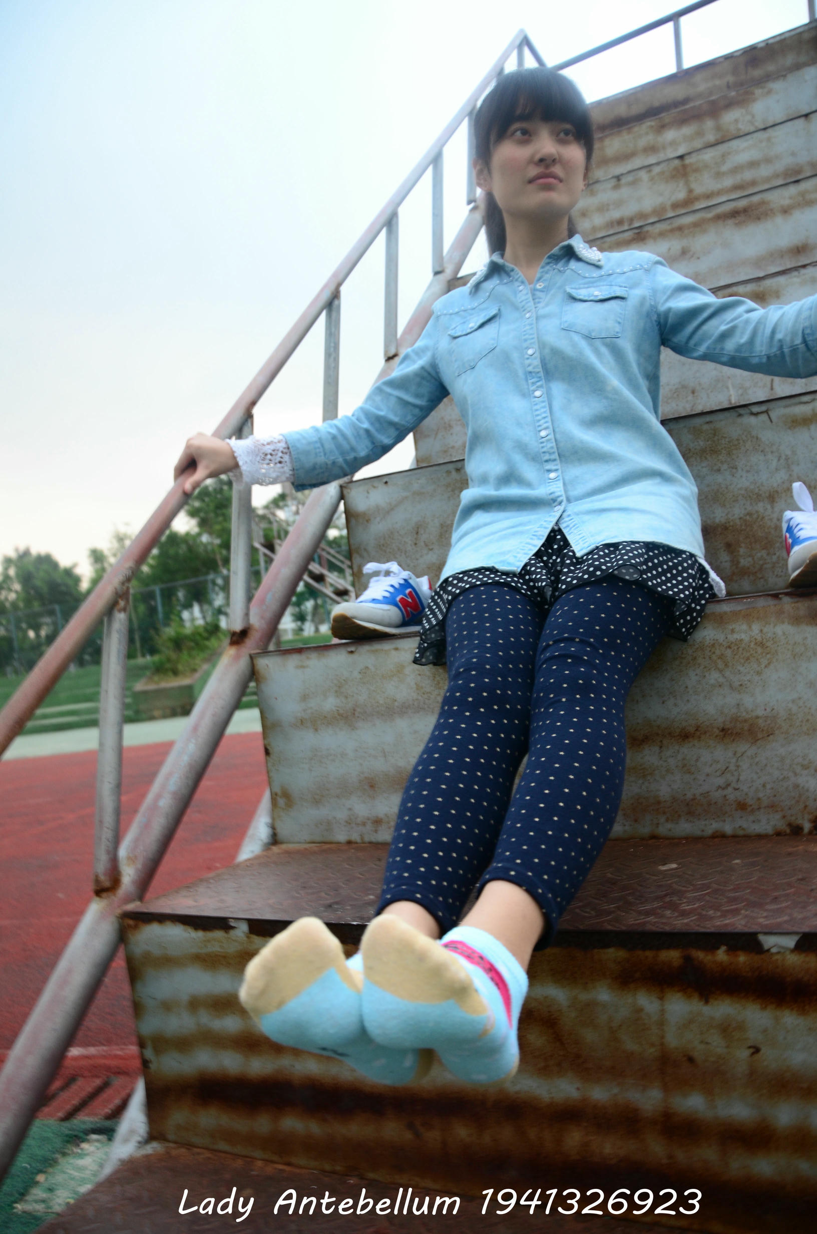 [战前女神] 恋足美腿棉袜女神级摄影套图 018 [136P-255MB]_第7集