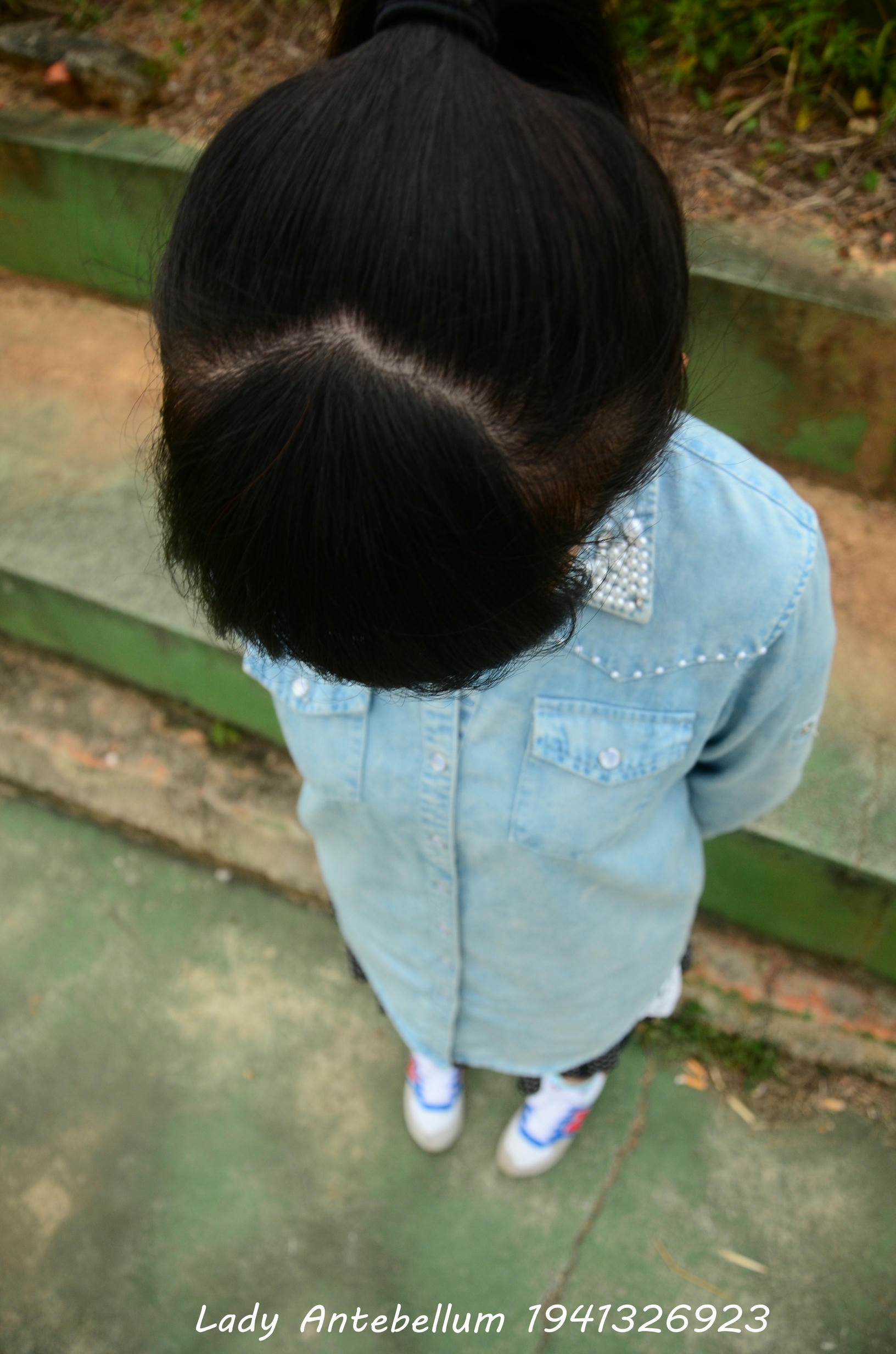 [战前女神] 恋足美腿棉袜女神级摄影套图 018 [136P-255MB]_第1集