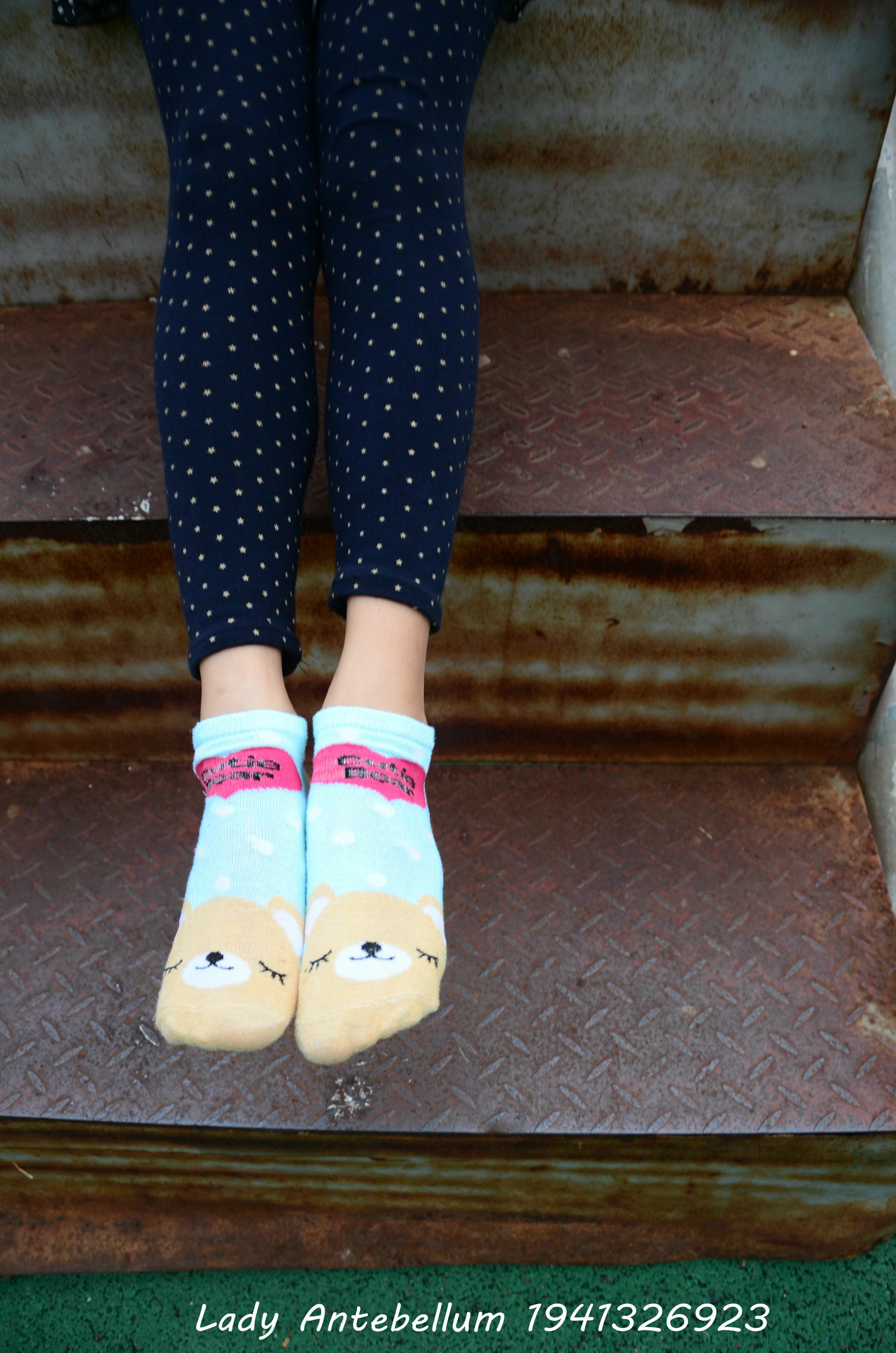 [战前女神] 恋足美腿棉袜女神级摄影套图 018 [136P-255MB]_第7集