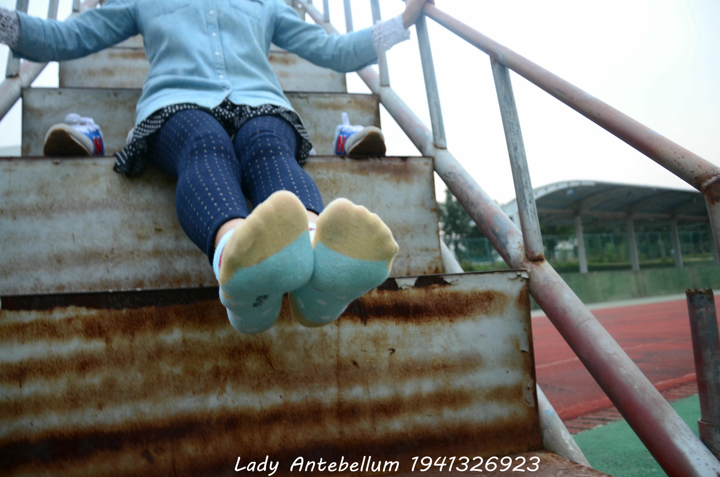 [战前女神] 恋足美腿棉袜女神级摄影套图 018 [136P-255MB]_第7集