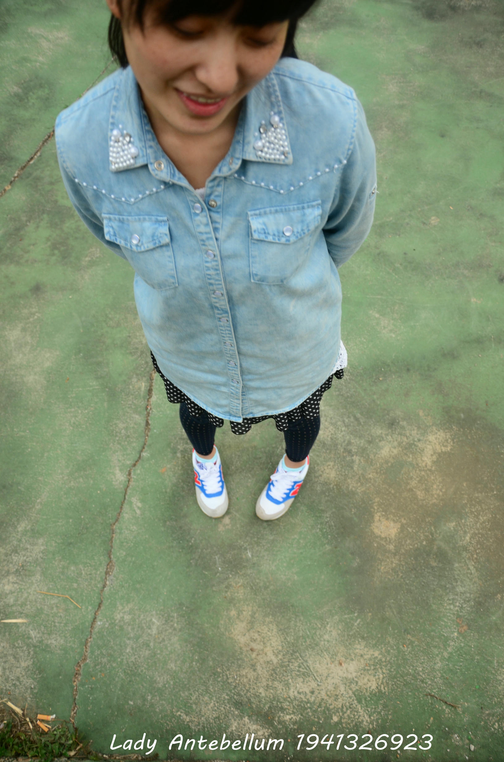 [战前女神] 恋足美腿棉袜女神级摄影套图 018 [136P-255MB]_第1集