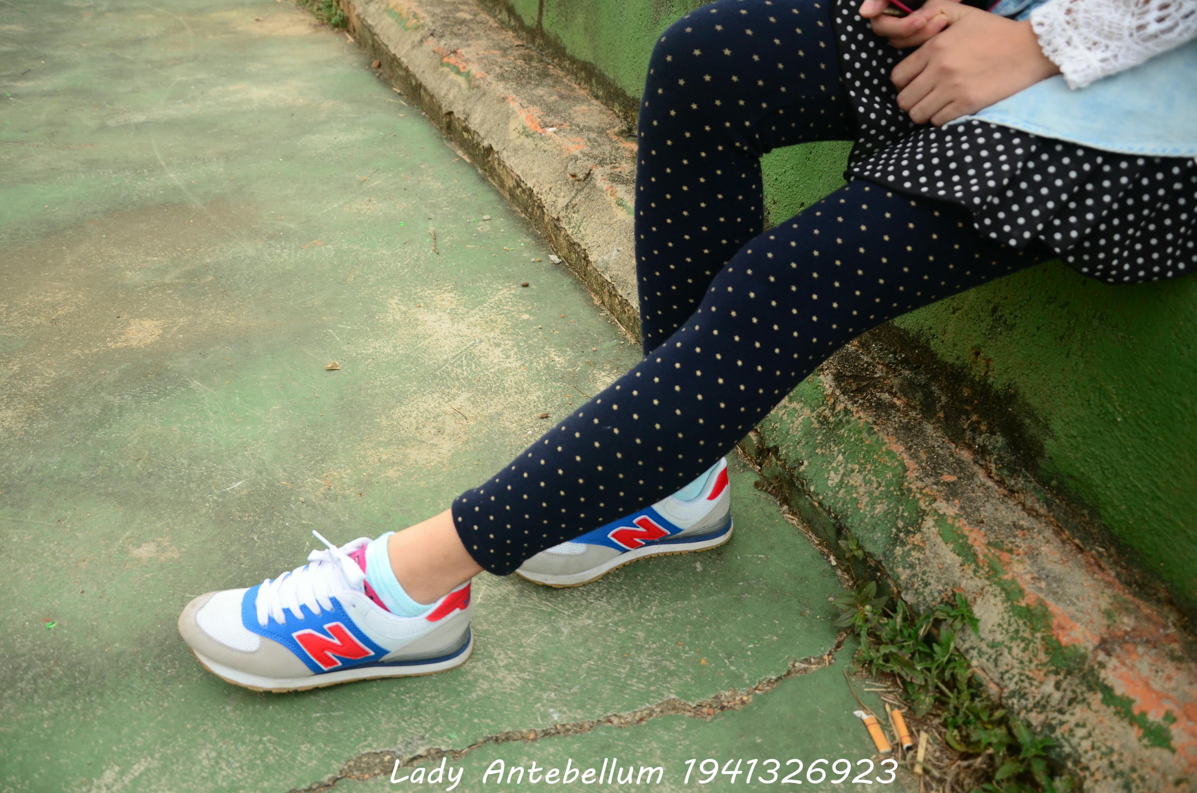 [战前女神] 恋足美腿棉袜女神级摄影套图 018 [136P-255MB]_第1集