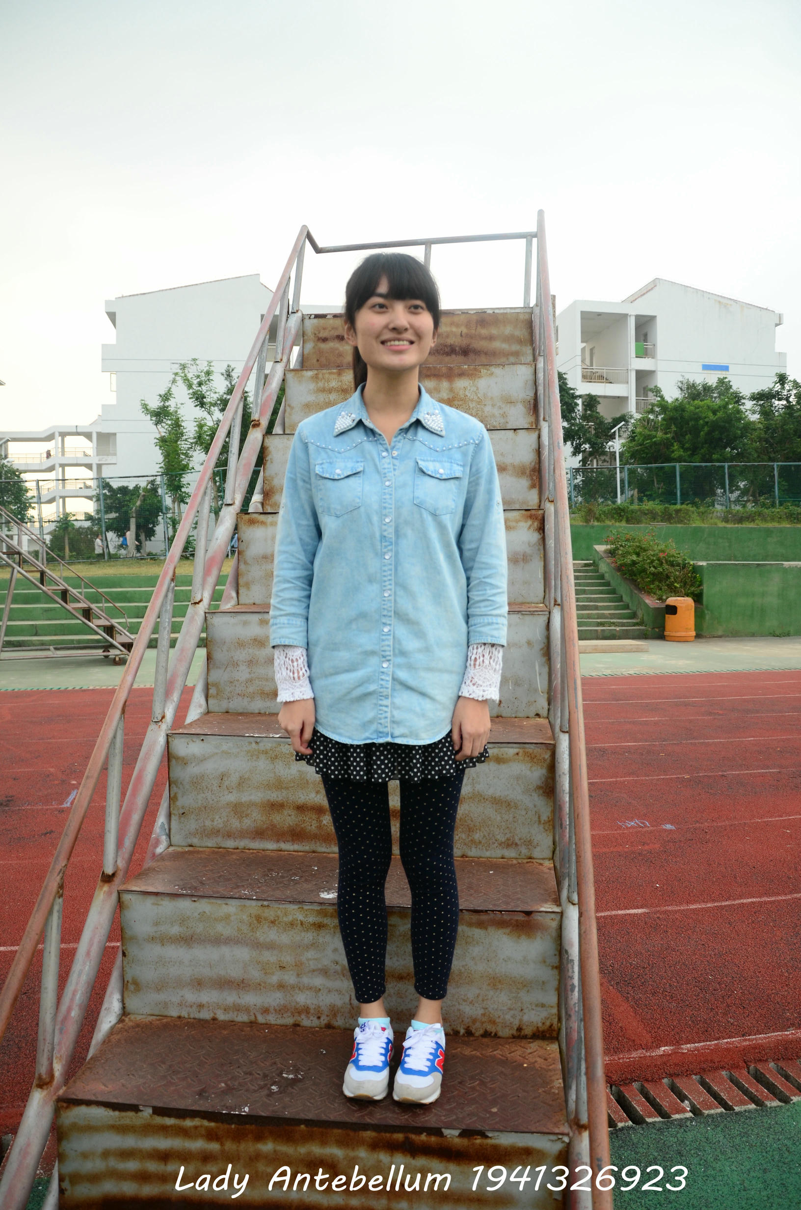 [战前女神] 恋足美腿棉袜女神级摄影套图 018 [136P-255MB]_第2集