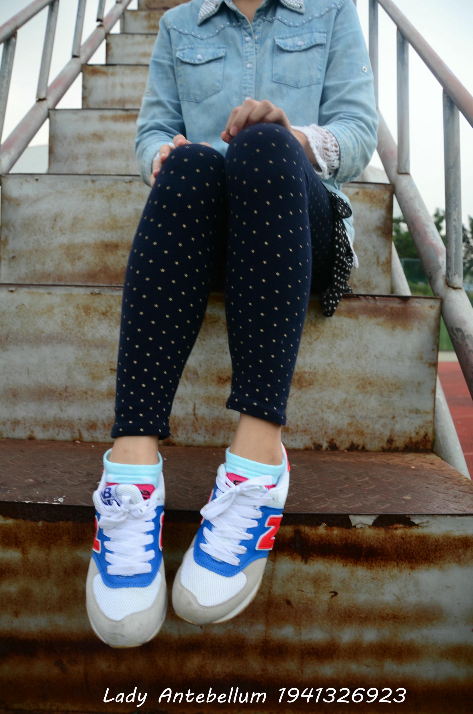 [战前女神] 恋足美腿棉袜女神级摄影套图 018 [136P-255MB]_第2集