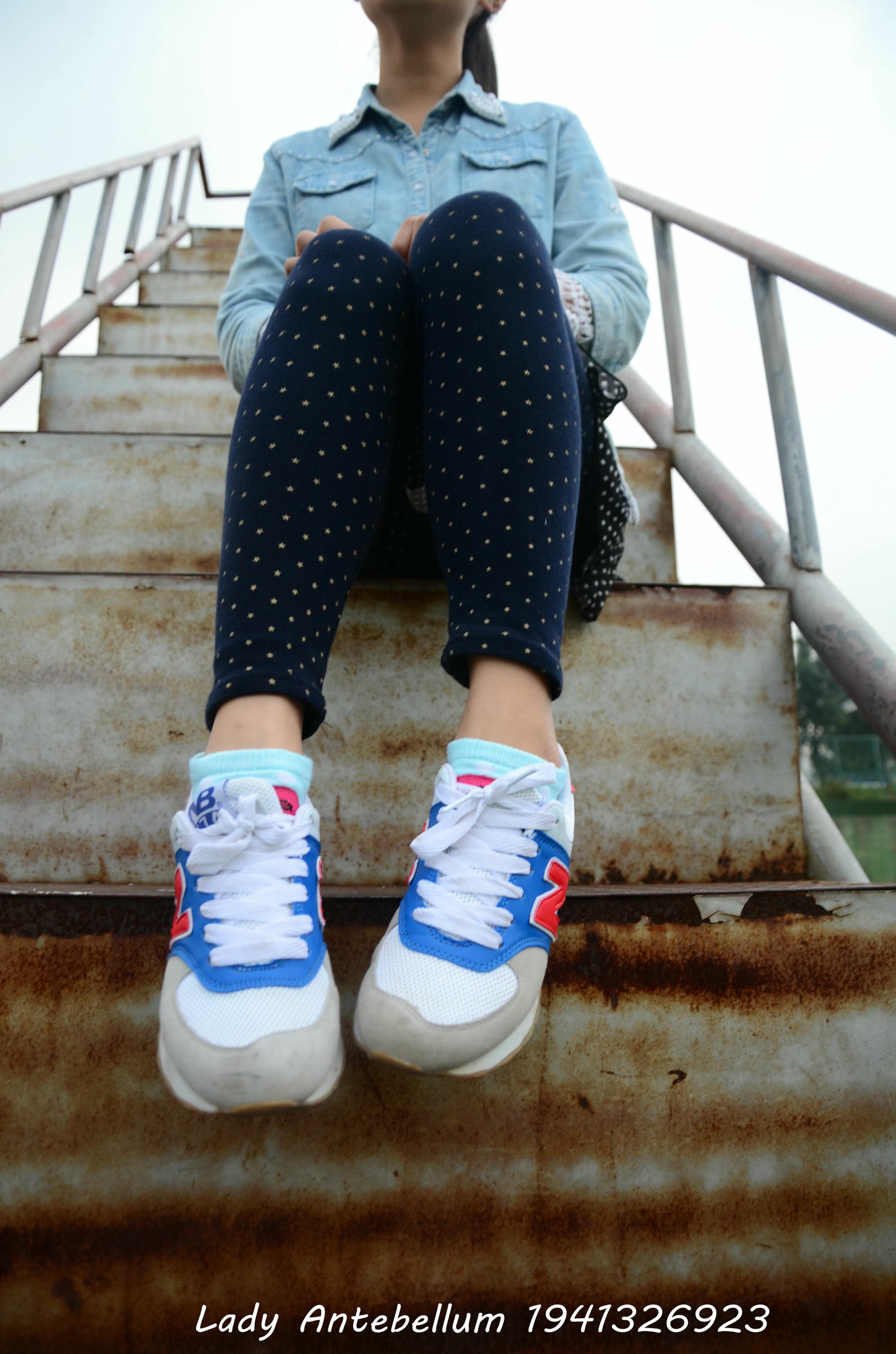 [战前女神] 恋足美腿棉袜女神级摄影套图 018 [136P-255MB]_第2集