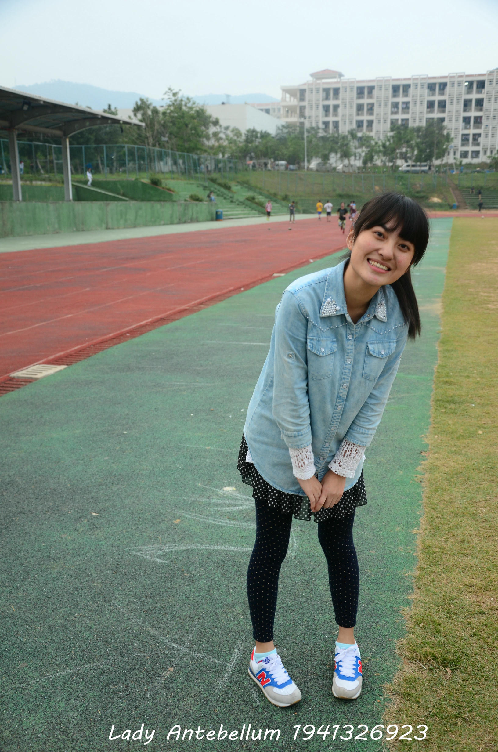 [战前女神] 恋足美腿棉袜女神级摄影套图 018 [136P-255MB]_第3集