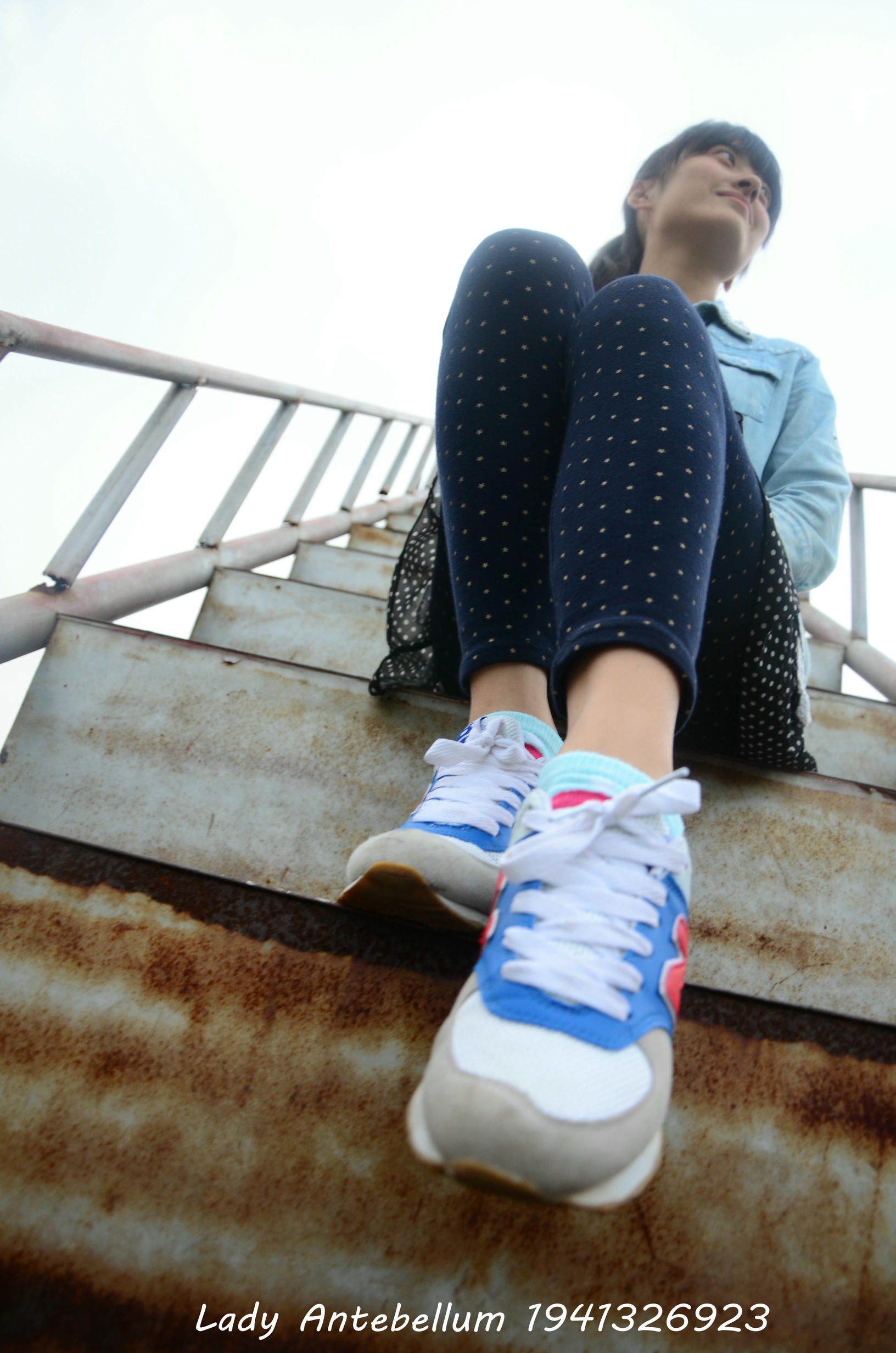 [战前女神] 恋足美腿棉袜女神级摄影套图 018 [136P-255MB]_第3集