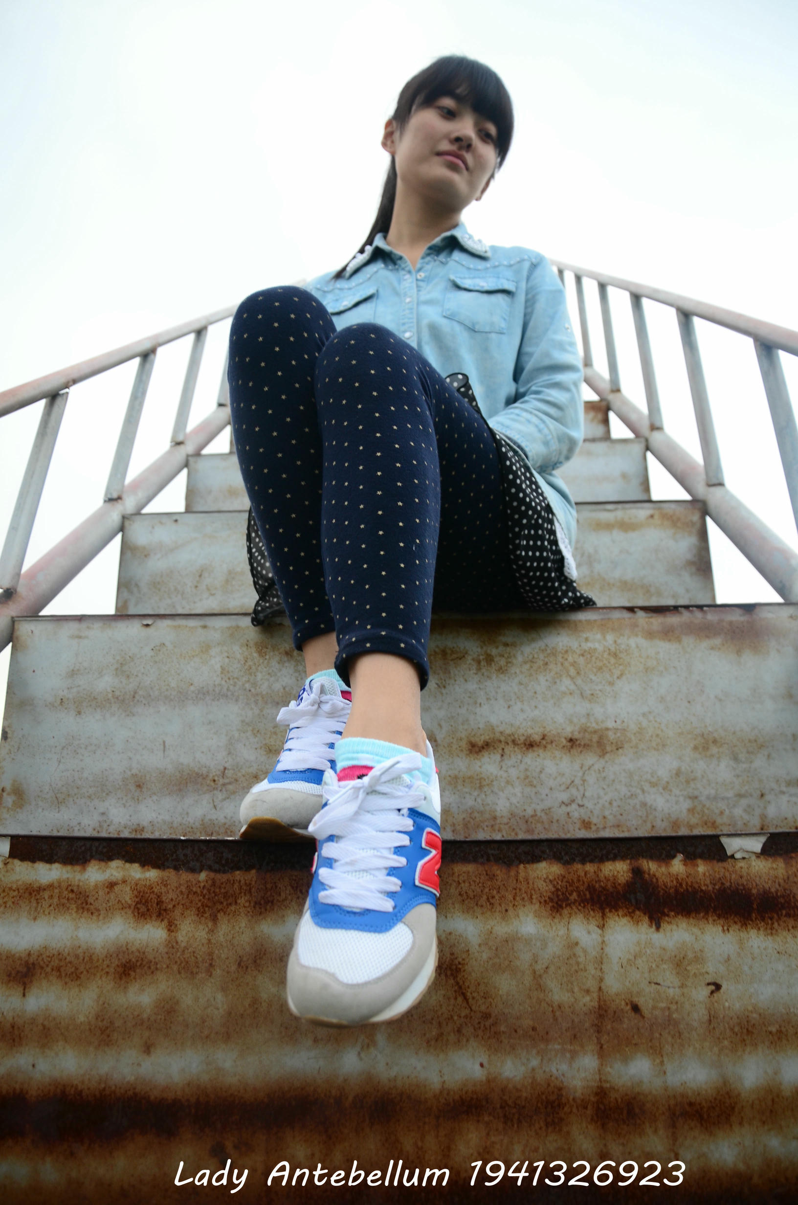 [战前女神] 恋足美腿棉袜女神级摄影套图 018 [136P-255MB]_第3集