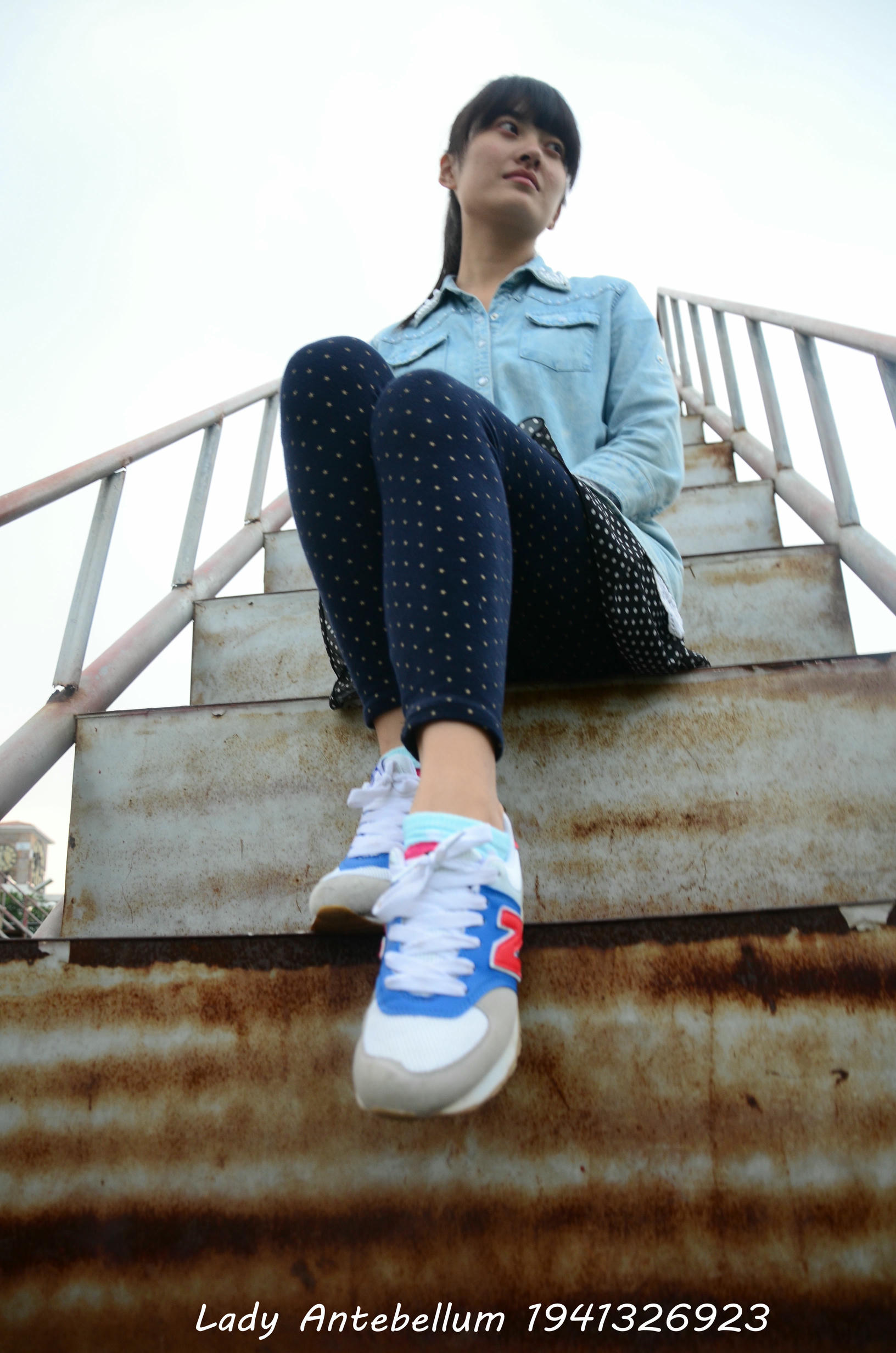 [战前女神] 恋足美腿棉袜女神级摄影套图 018 [136P-255MB]_第3集