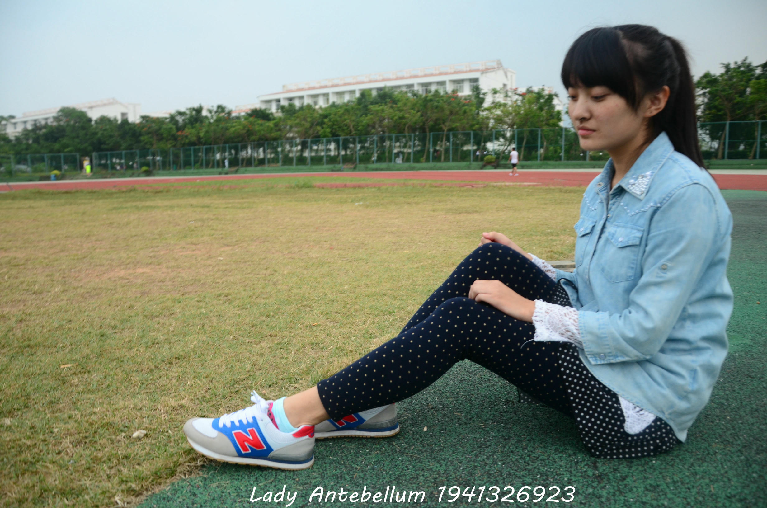 [战前女神] 恋足美腿棉袜女神级摄影套图 018 [136P-255MB]_第3集