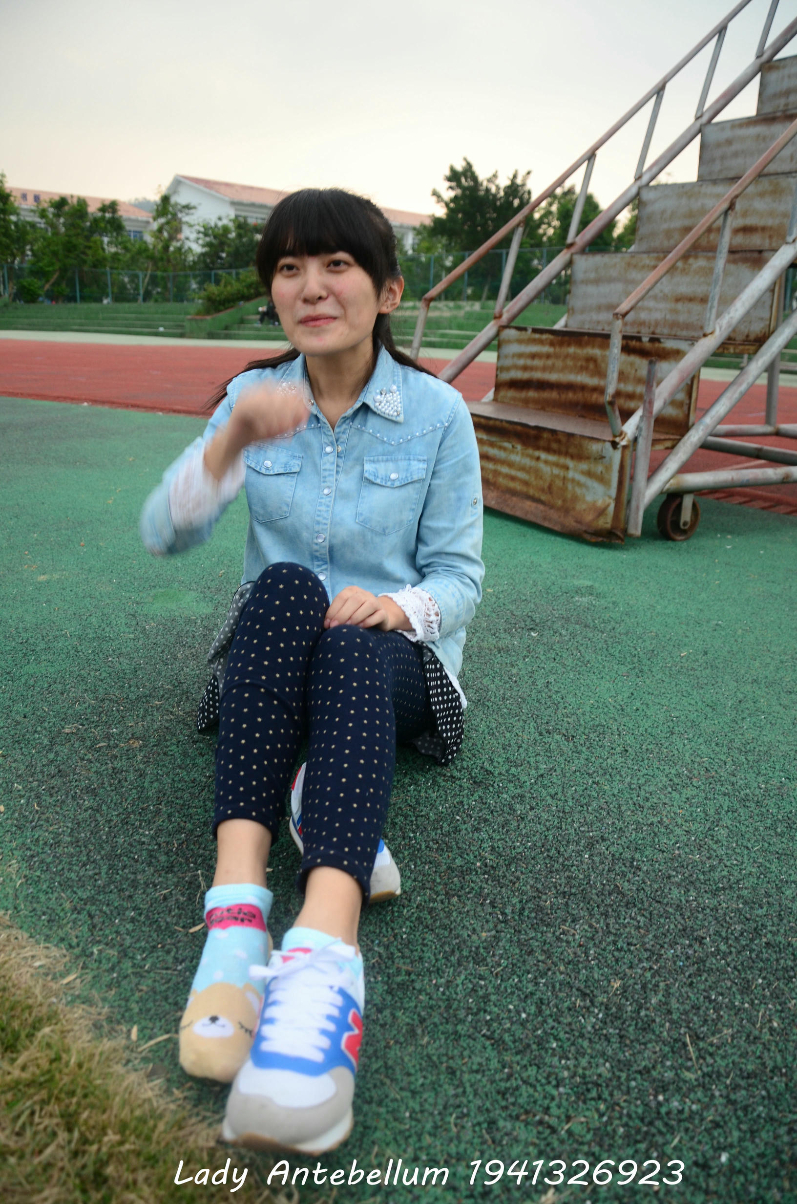 [战前女神] 恋足美腿棉袜女神级摄影套图 018 [136P-255MB]_第4集