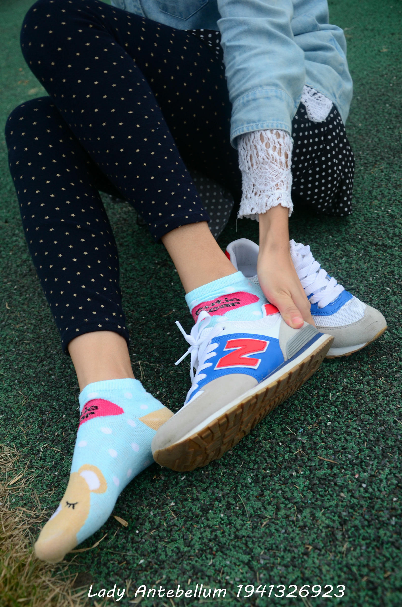 [战前女神] 恋足美腿棉袜女神级摄影套图 018 [136P-255MB]_第4集