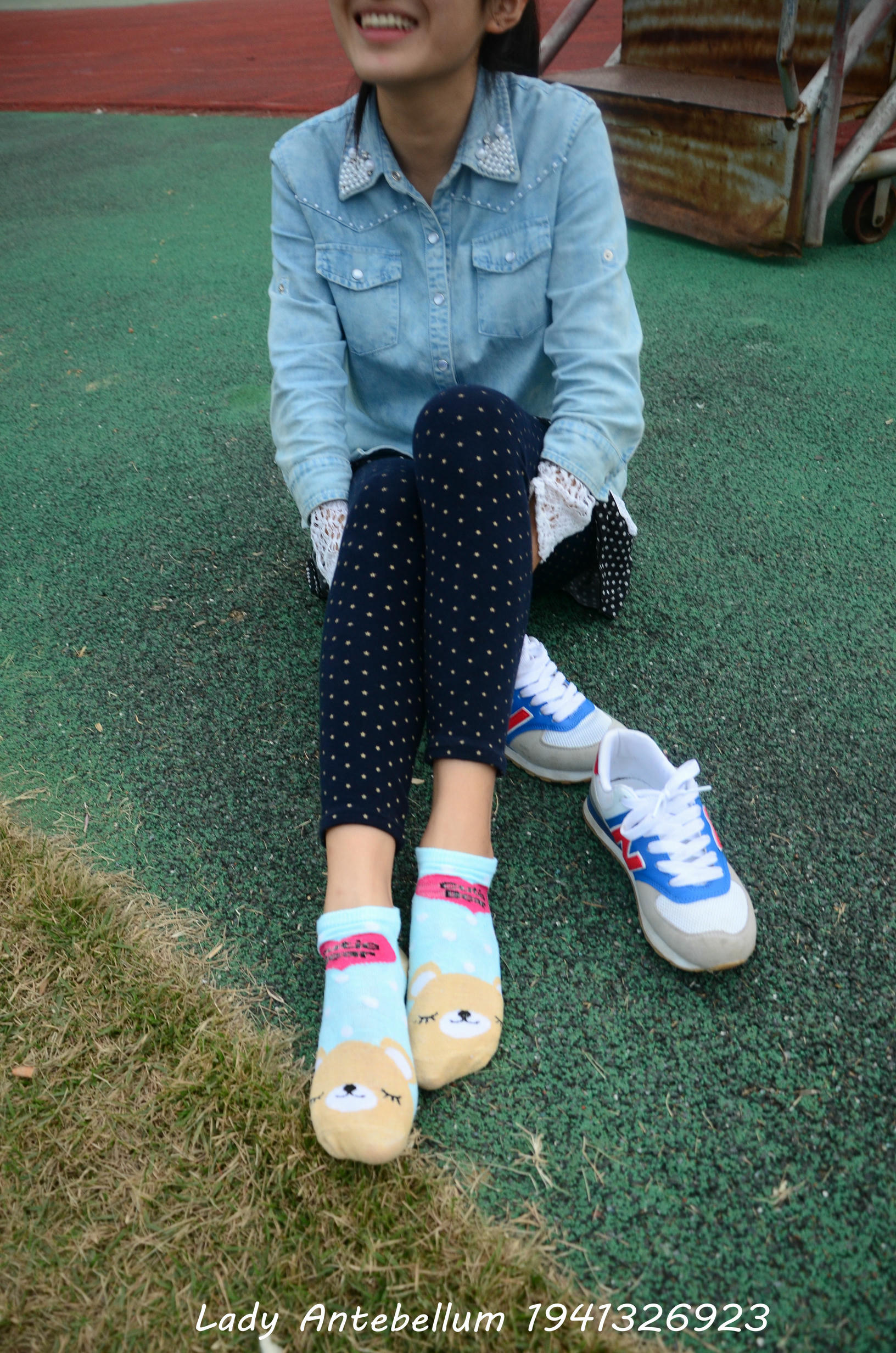 [战前女神] 恋足美腿棉袜女神级摄影套图 018 [136P-255MB]_第5集