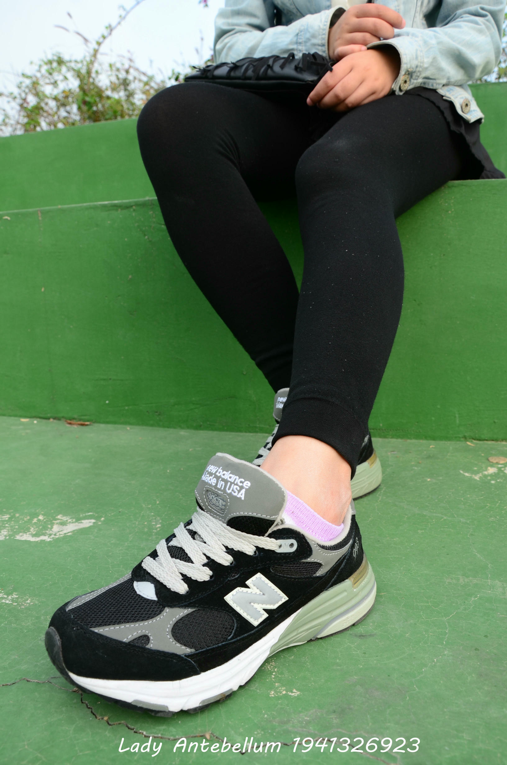 [战前女神] 恋足美腿棉袜女神级摄影套图 019 [228P-308MB]_第1集