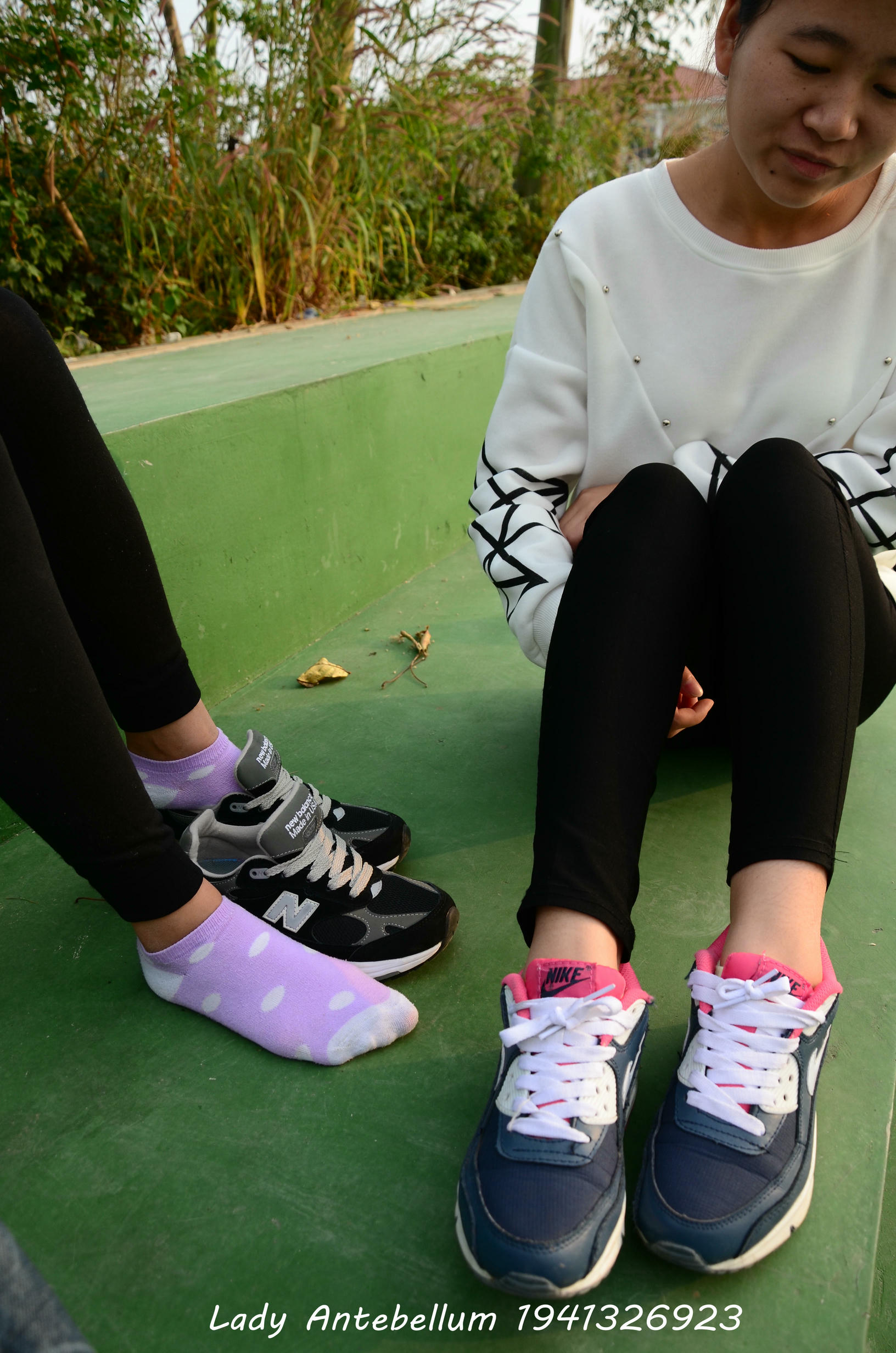 [战前女神] 恋足美腿棉袜女神级摄影套图 019 [228P-308MB]_第6集