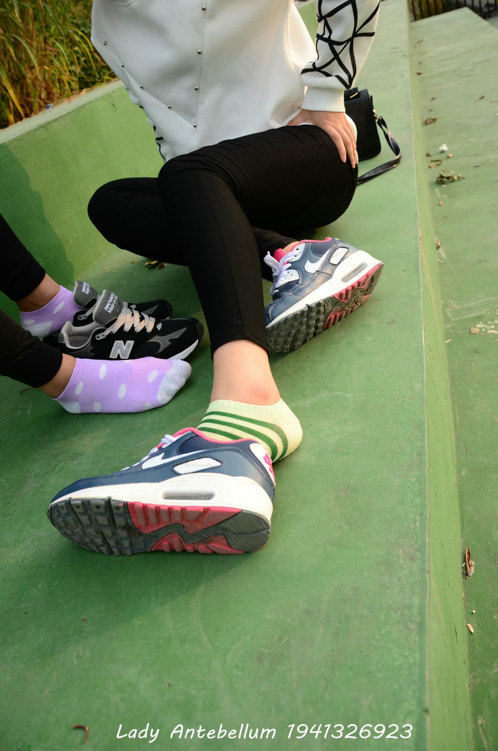 [战前女神] 恋足美腿棉袜女神级摄影套图 019 [228P-308MB]_第6集