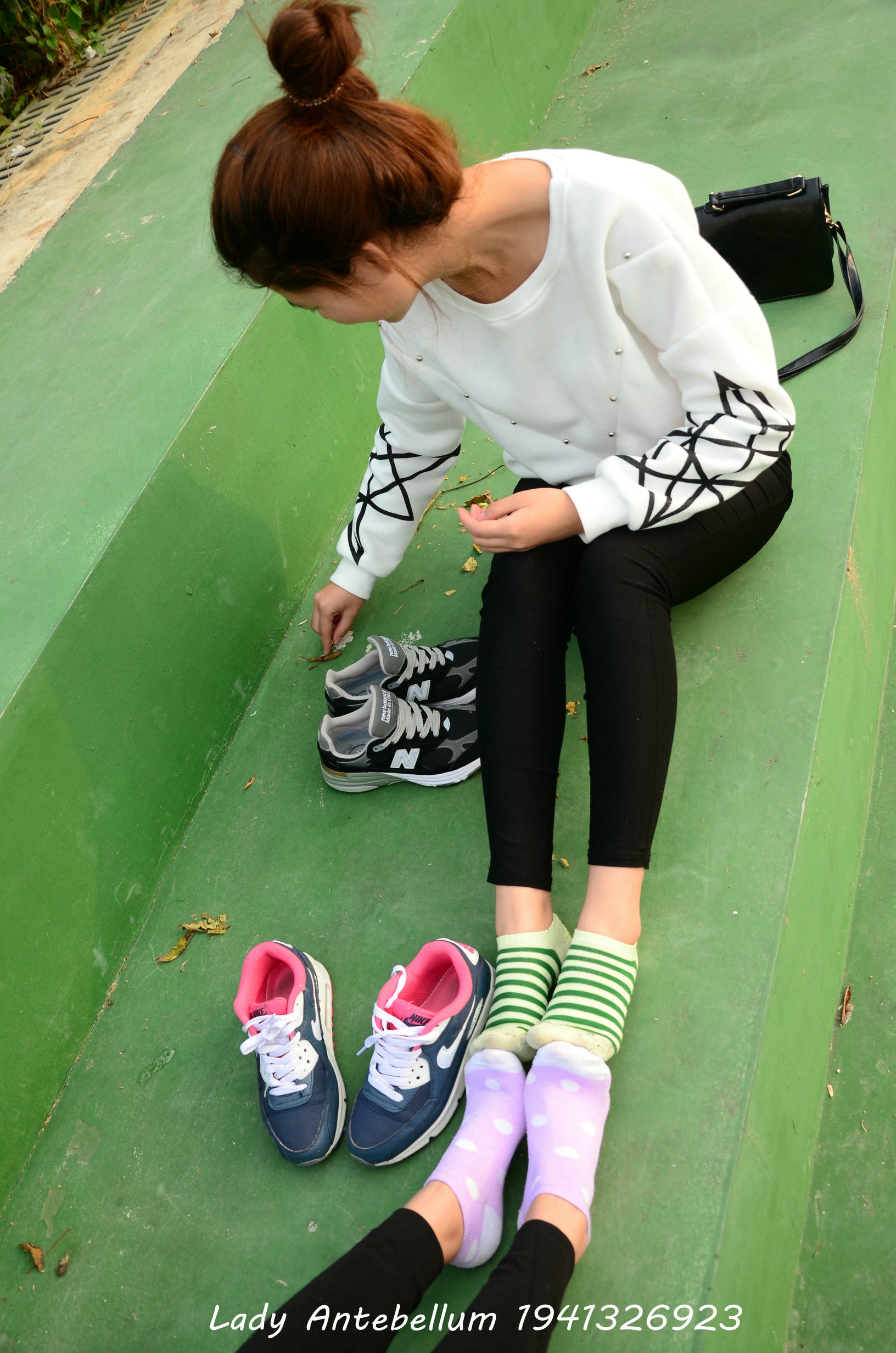 [战前女神] 恋足美腿棉袜女神级摄影套图 019 [228P-308MB]_第9集