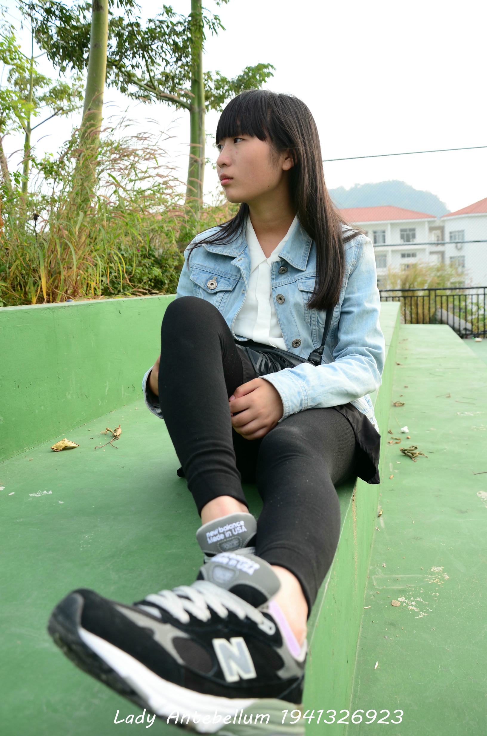 [战前女神] 恋足美腿棉袜女神级摄影套图 019 [228P-308MB]_第1集