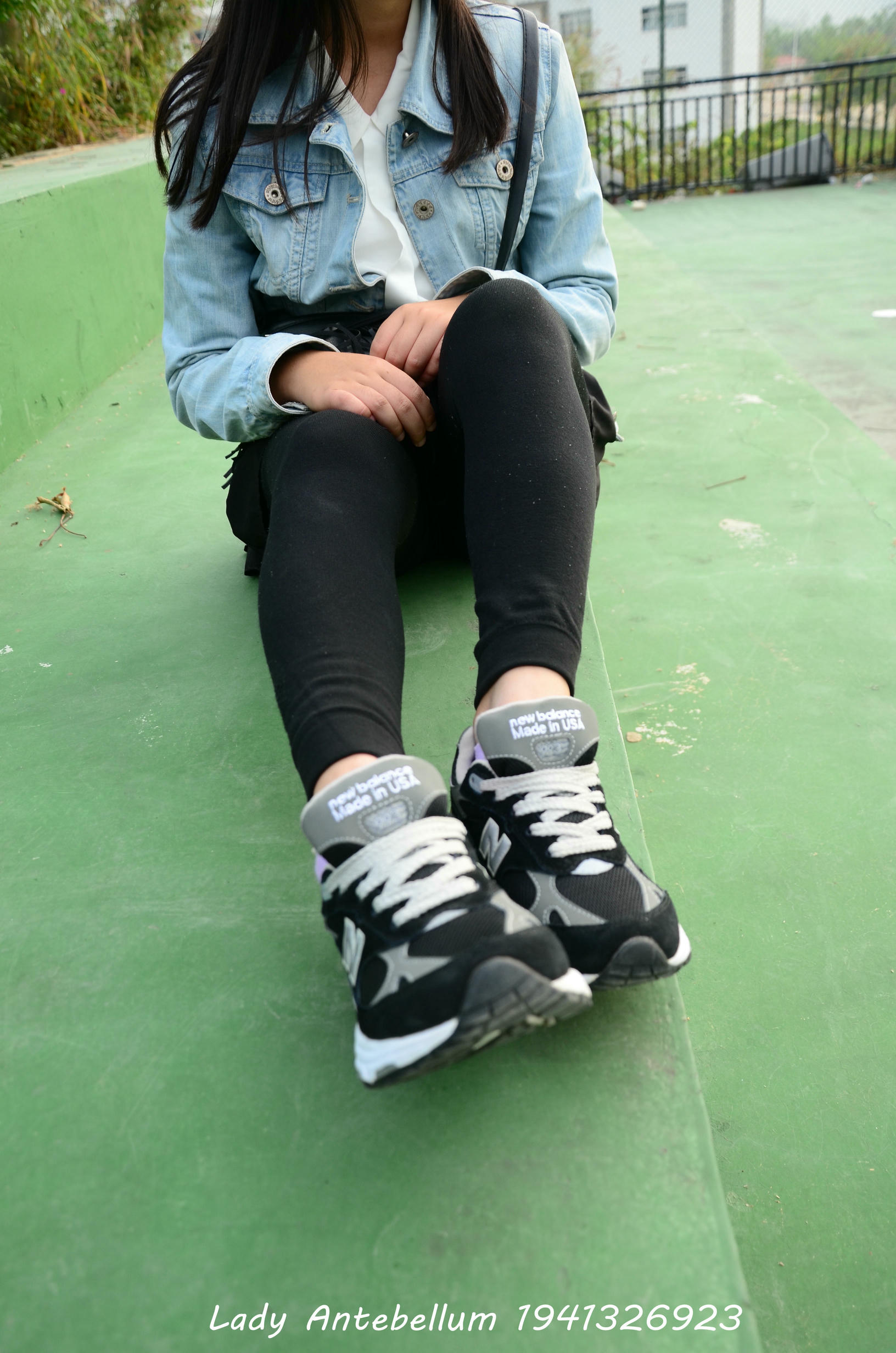 [战前女神] 恋足美腿棉袜女神级摄影套图 019 [228P-308MB]_第2集