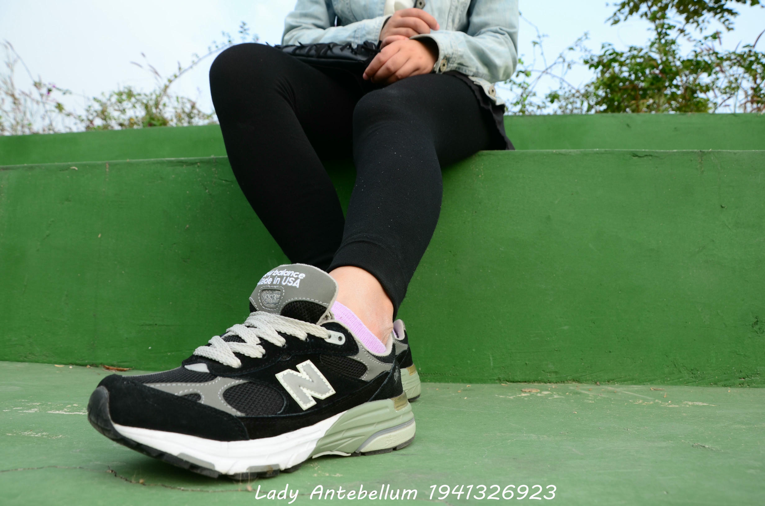 [战前女神] 恋足美腿棉袜女神级摄影套图 019 [228P-308MB]_第1集