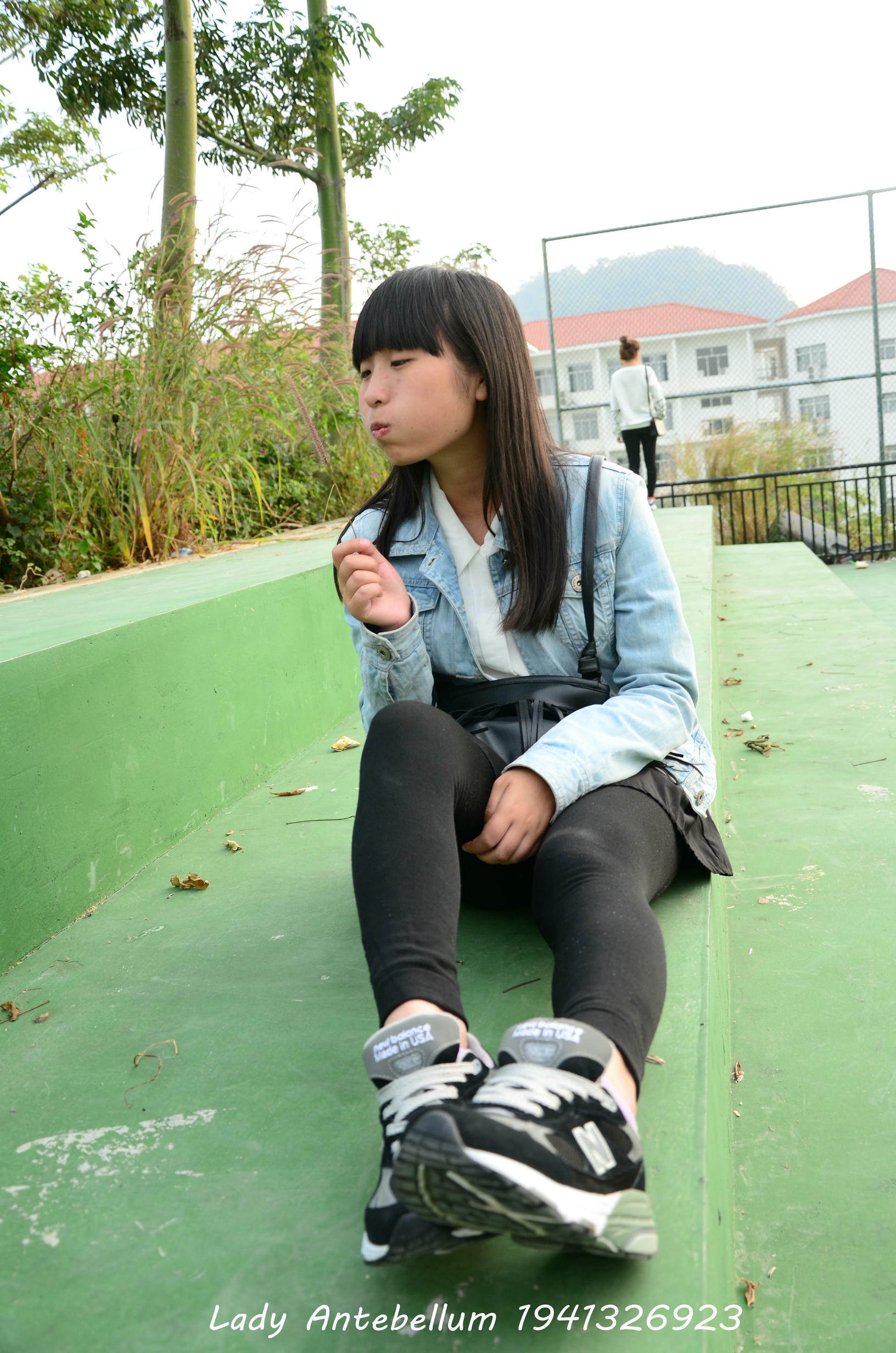 [战前女神] 恋足美腿棉袜女神级摄影套图 019 [228P-308MB]_第2集