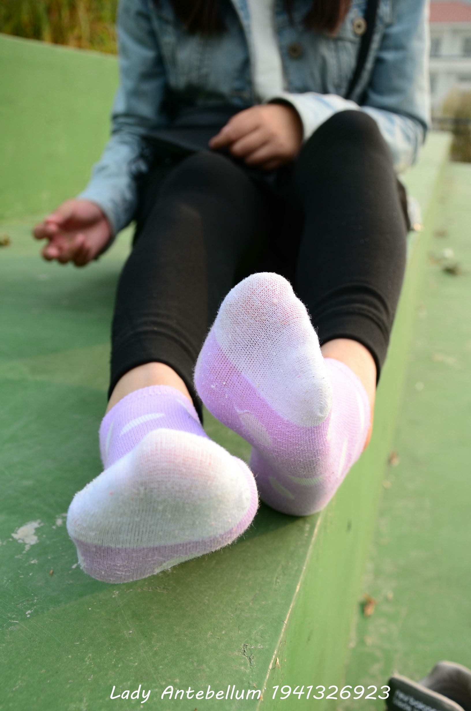 [战前女神] 恋足美腿棉袜女神级摄影套图 019 [228P-308MB]_第3集