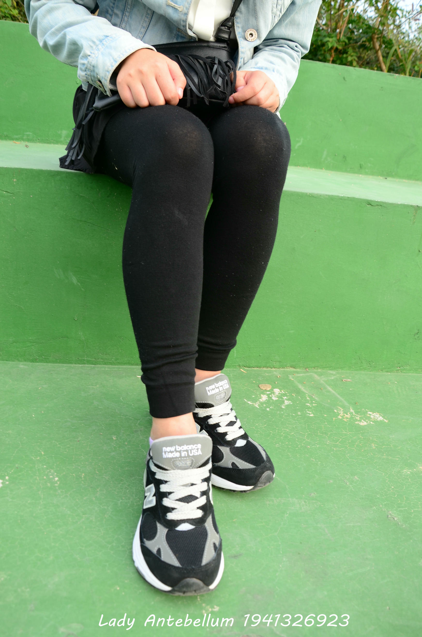 [战前女神] 恋足美腿棉袜女神级摄影套图 019 [228P-308MB]_第1集