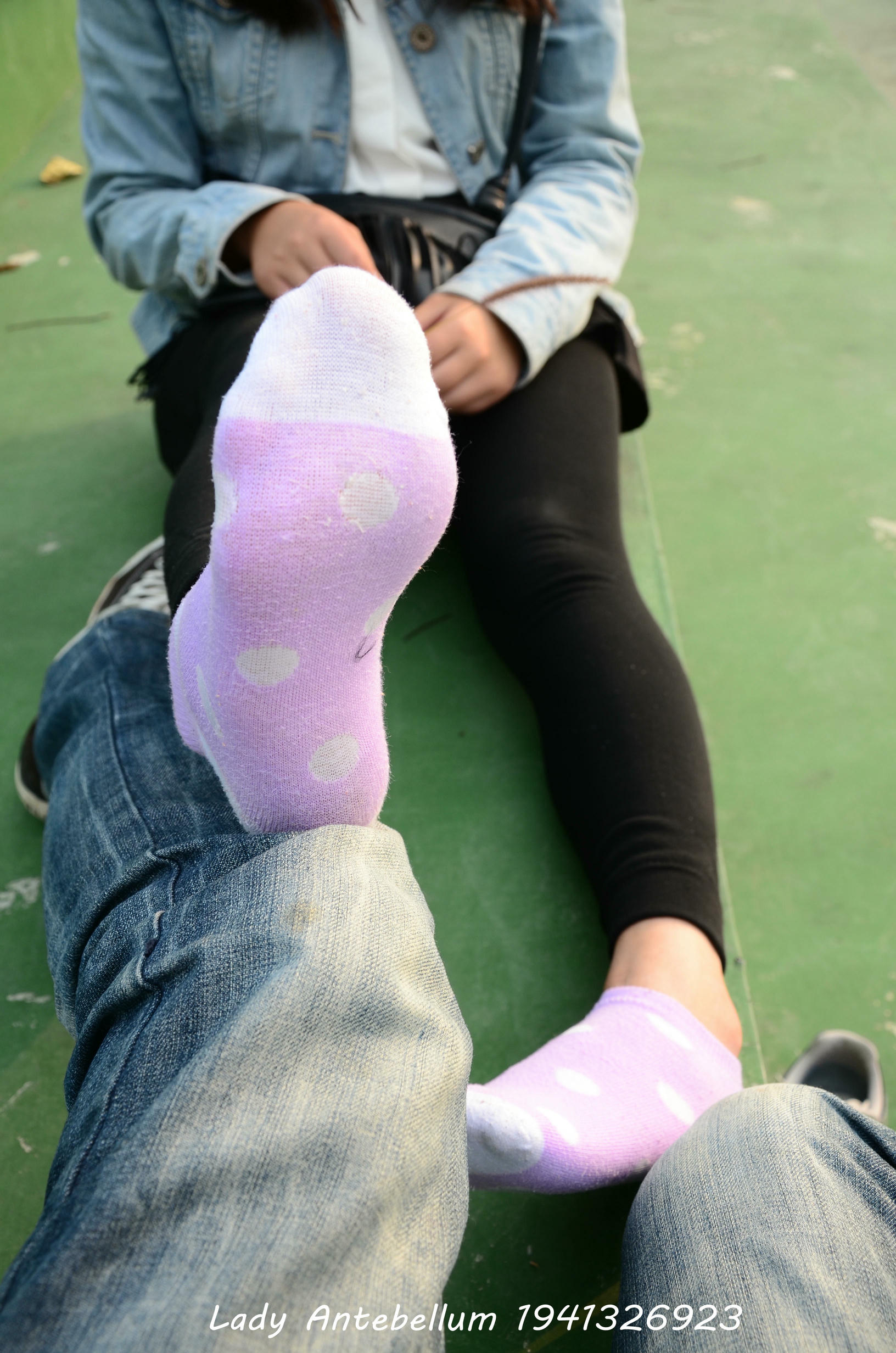 [战前女神] 恋足美腿棉袜女神级摄影套图 019 [228P-308MB]_第4集