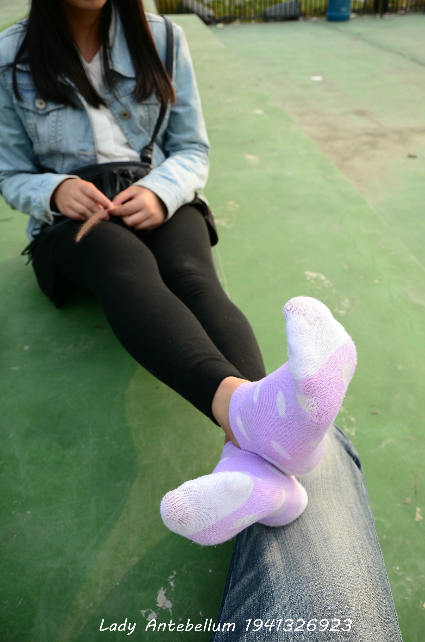 [战前女神] 恋足美腿棉袜女神级摄影套图 019 [228P-308MB]_第4集