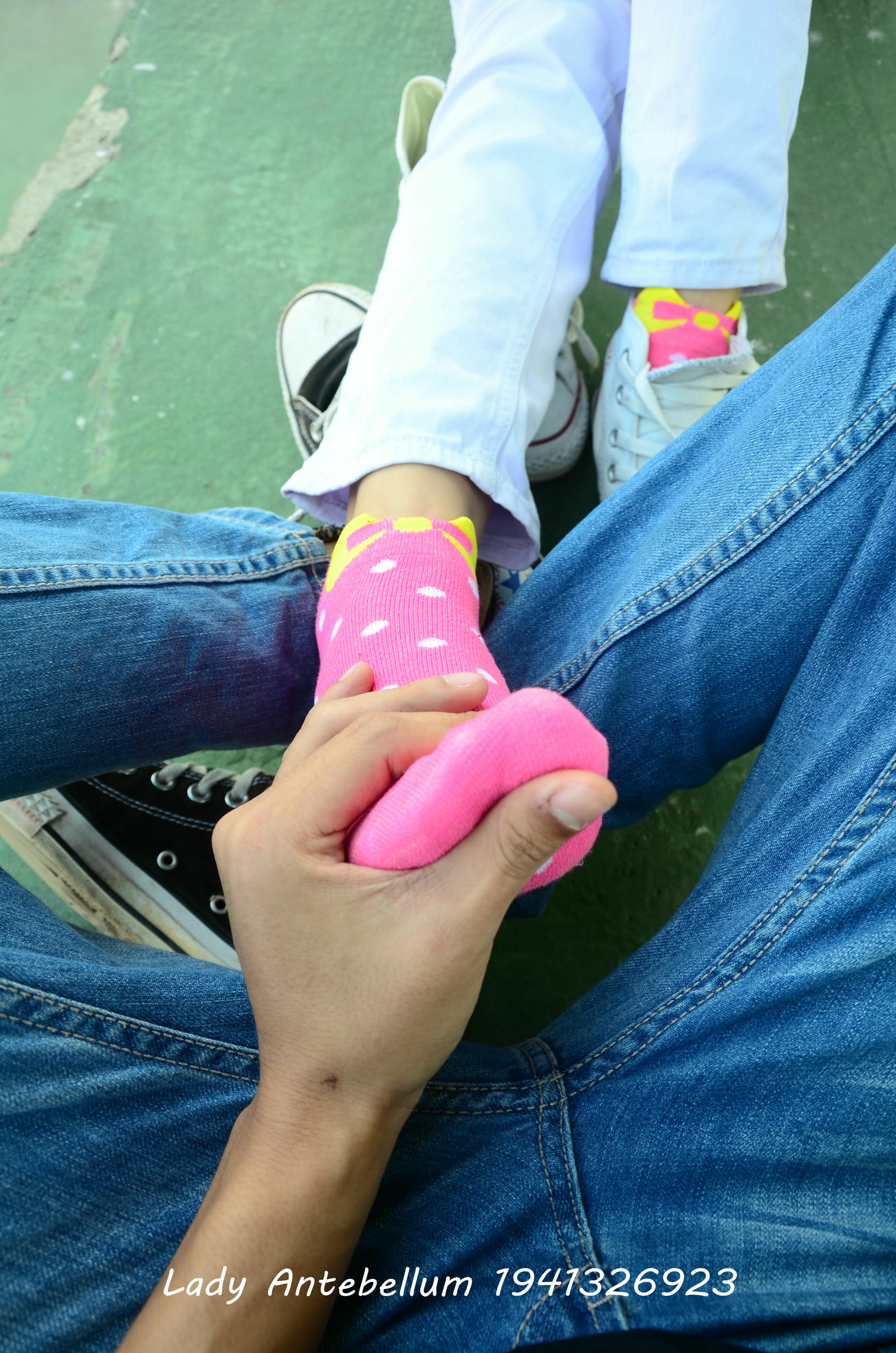 [战前女神] 恋足美腿棉袜女神级摄影套图 002 [150P-263MB]_第6集