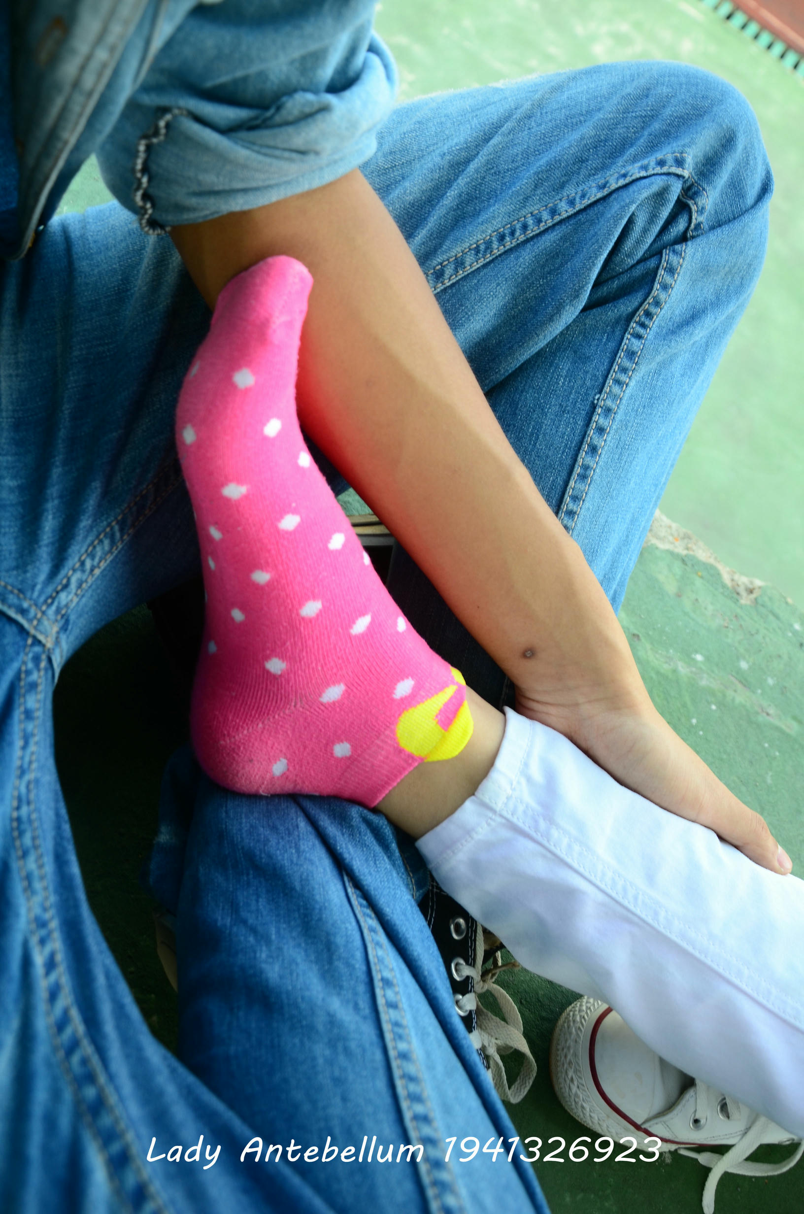 [战前女神] 恋足美腿棉袜女神级摄影套图 002 [150P-263MB]_第6集