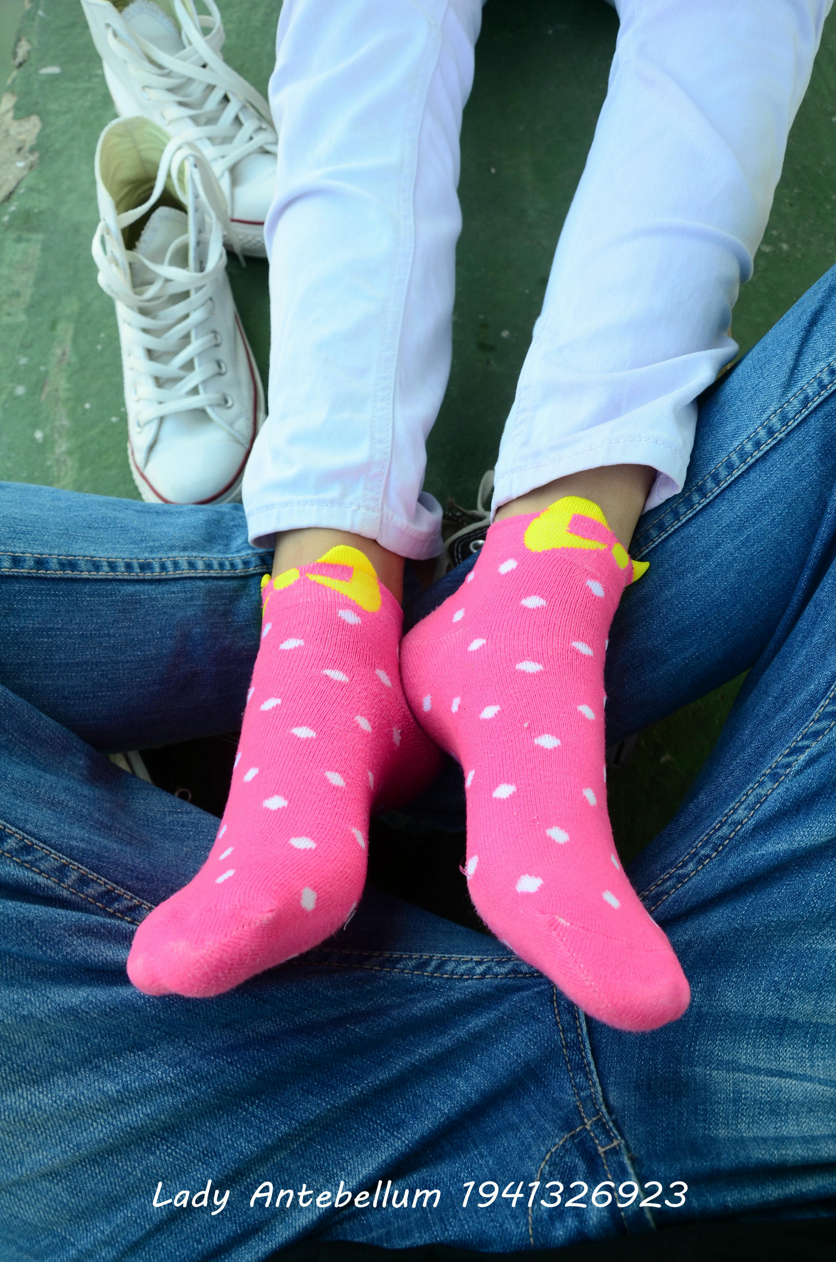 [战前女神] 恋足美腿棉袜女神级摄影套图 002 [150P-263MB]_第6集