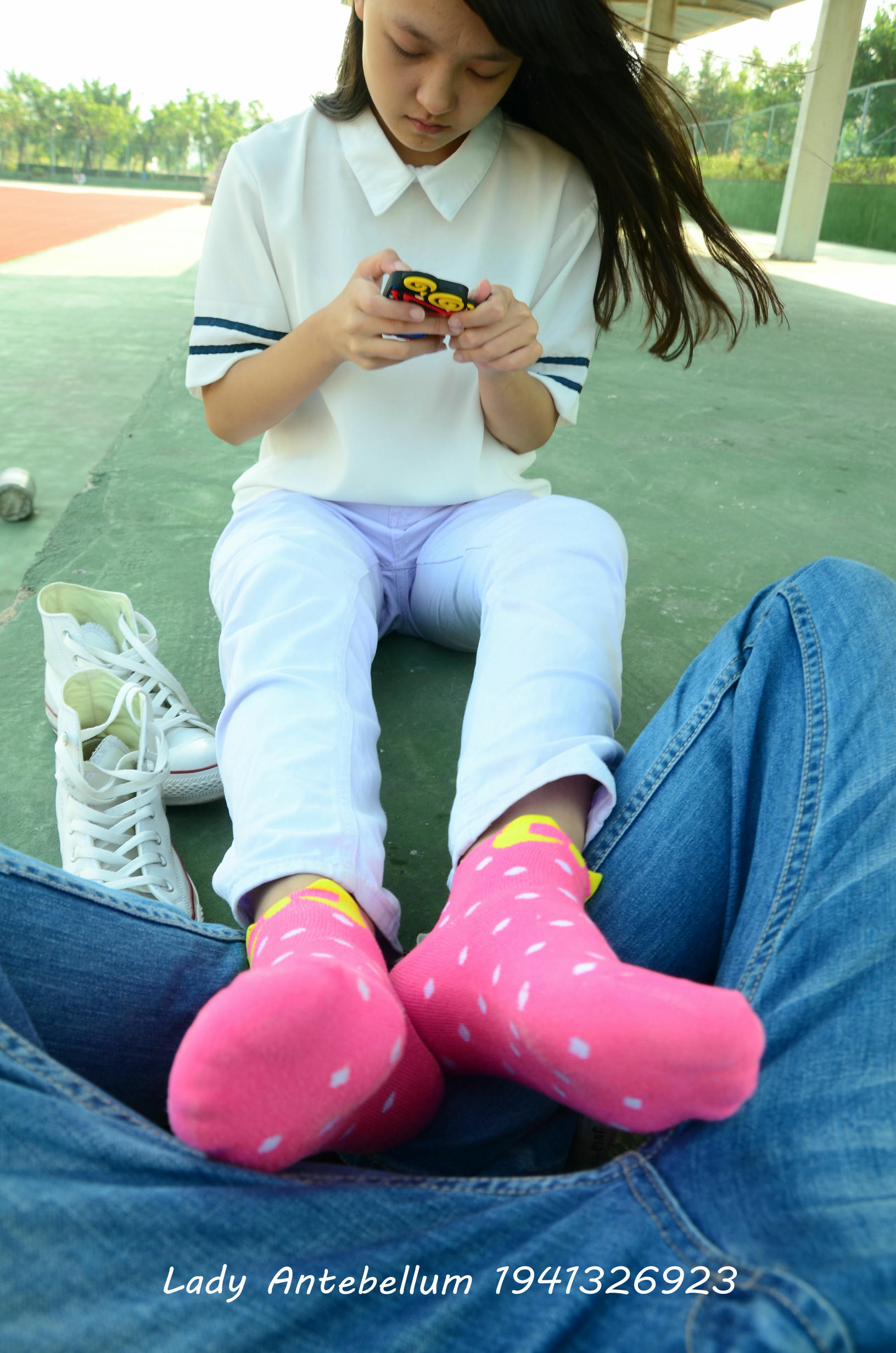 [战前女神] 恋足美腿棉袜女神级摄影套图 002 [150P-263MB]_第6集