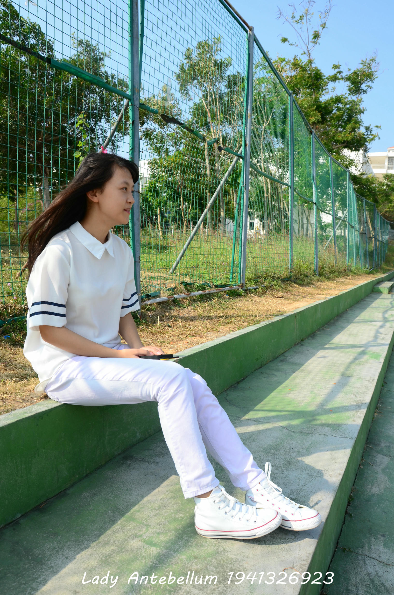 [战前女神] 恋足美腿棉袜女神级摄影套图 002 [150P-263MB]_第1集