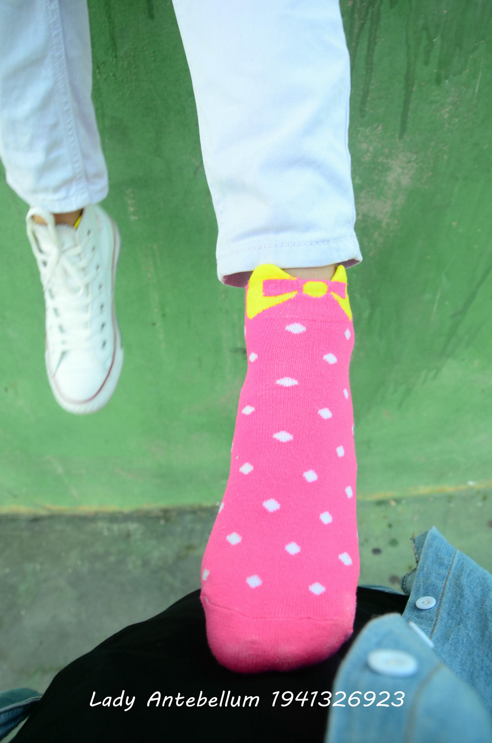 [战前女神] 恋足美腿棉袜女神级摄影套图 002 [150P-263MB]_第7集