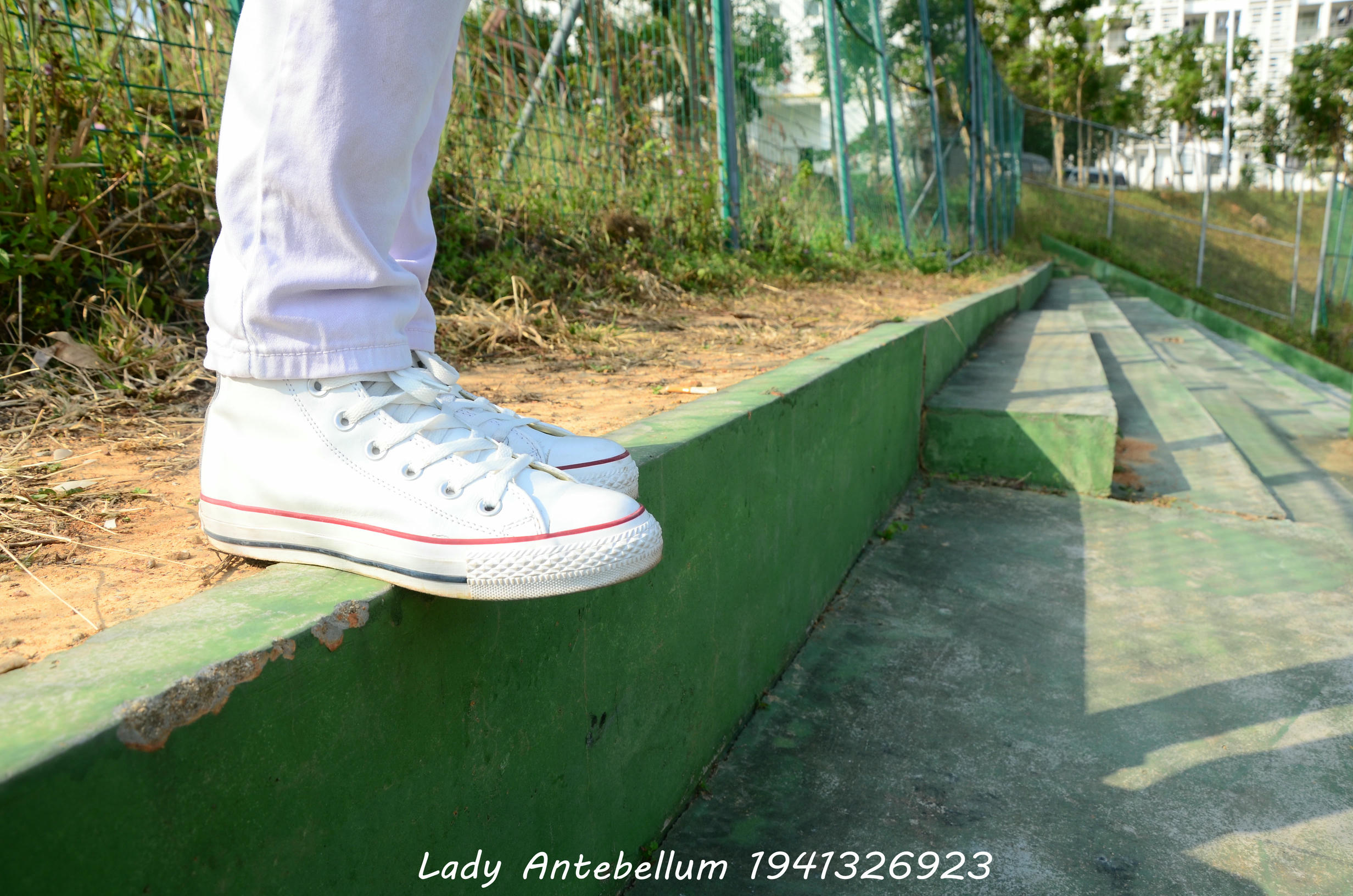 [战前女神] 恋足美腿棉袜女神级摄影套图 002 [150P-263MB]_第2集