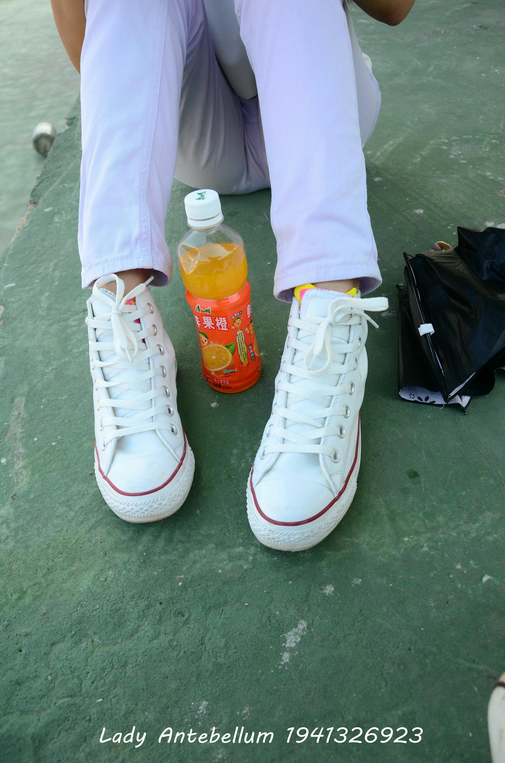 [战前女神] 恋足美腿棉袜女神级摄影套图 002 [150P-263MB]_第3集