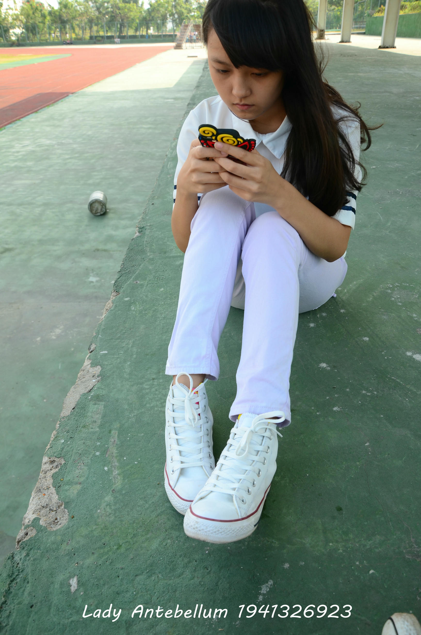 [战前女神] 恋足美腿棉袜女神级摄影套图 002 [150P-263MB]_第3集