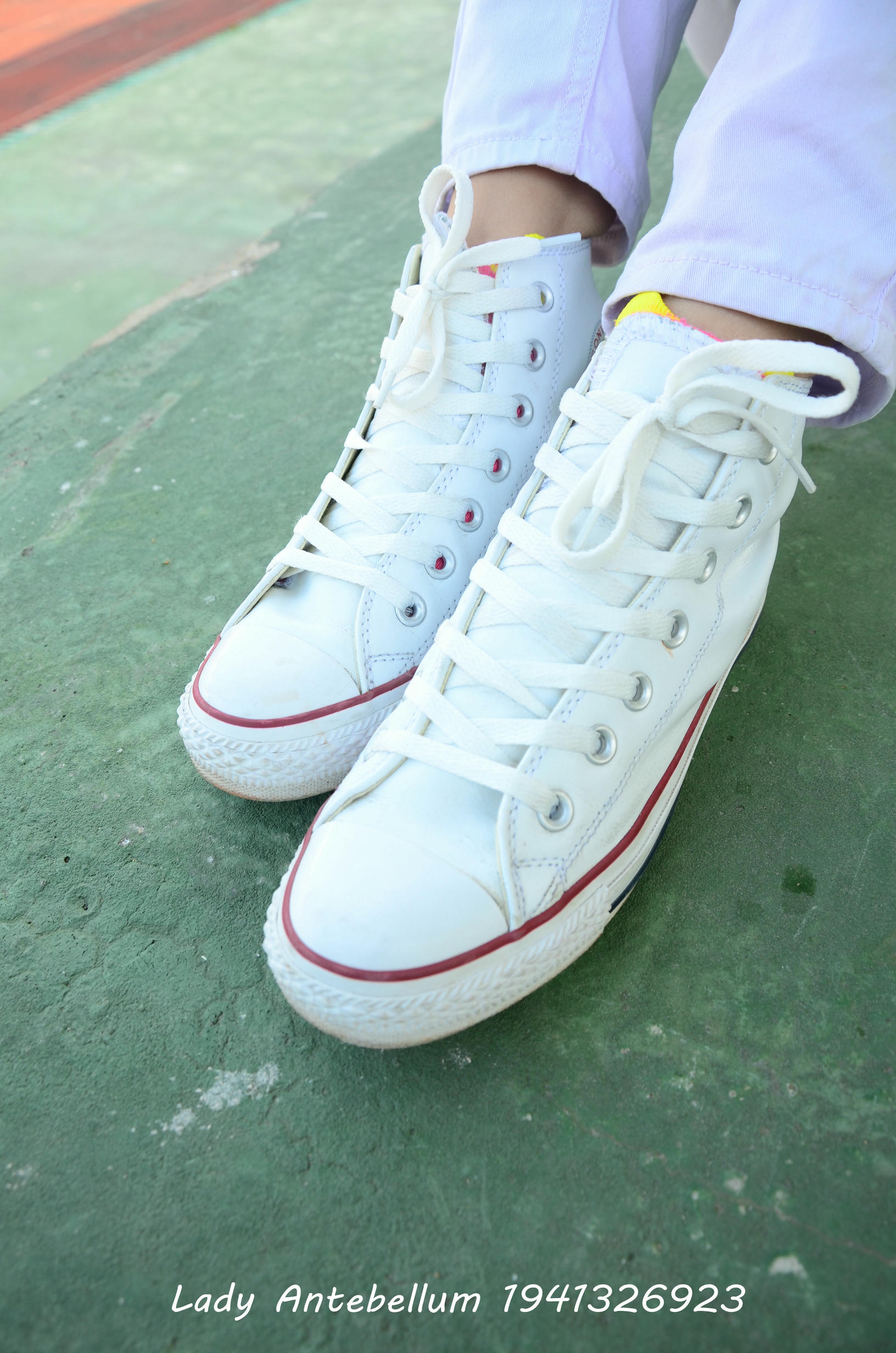 [战前女神] 恋足美腿棉袜女神级摄影套图 002 [150P-263MB]_第3集