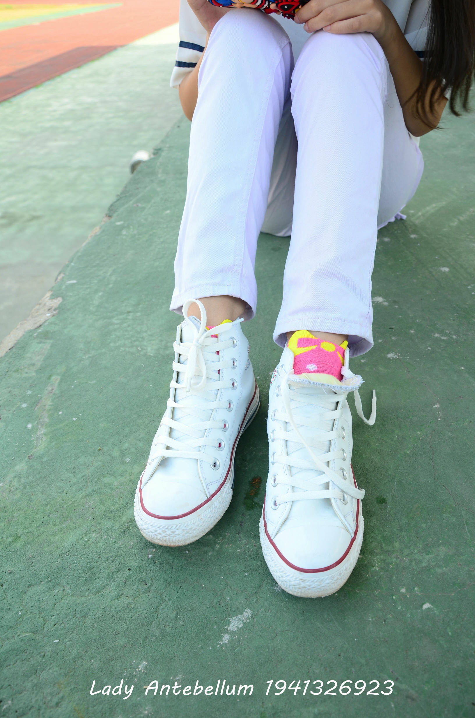 [战前女神] 恋足美腿棉袜女神级摄影套图 002 [150P-263MB]_第4集