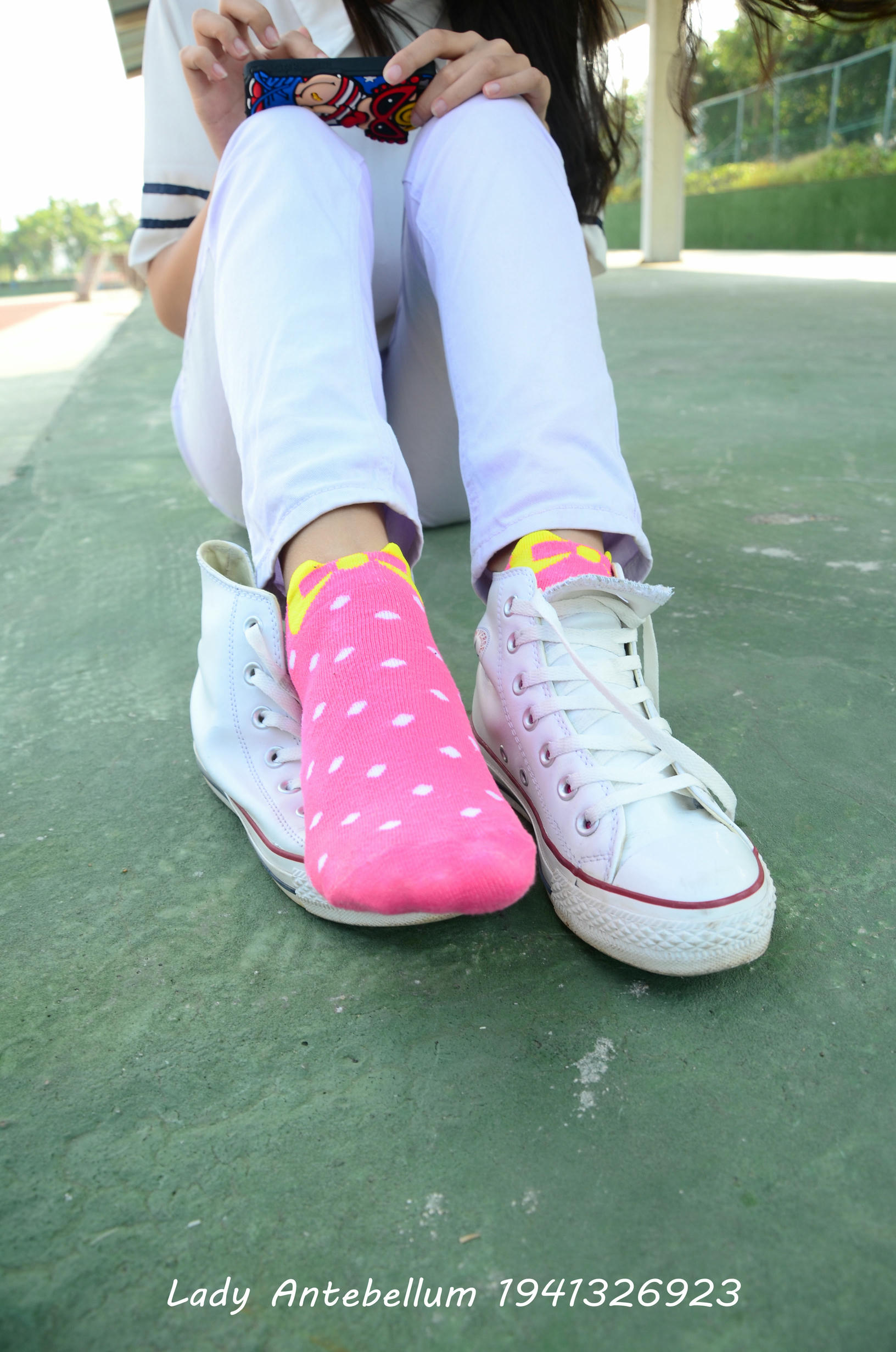 [战前女神] 恋足美腿棉袜女神级摄影套图 002 [150P-263MB]_第4集