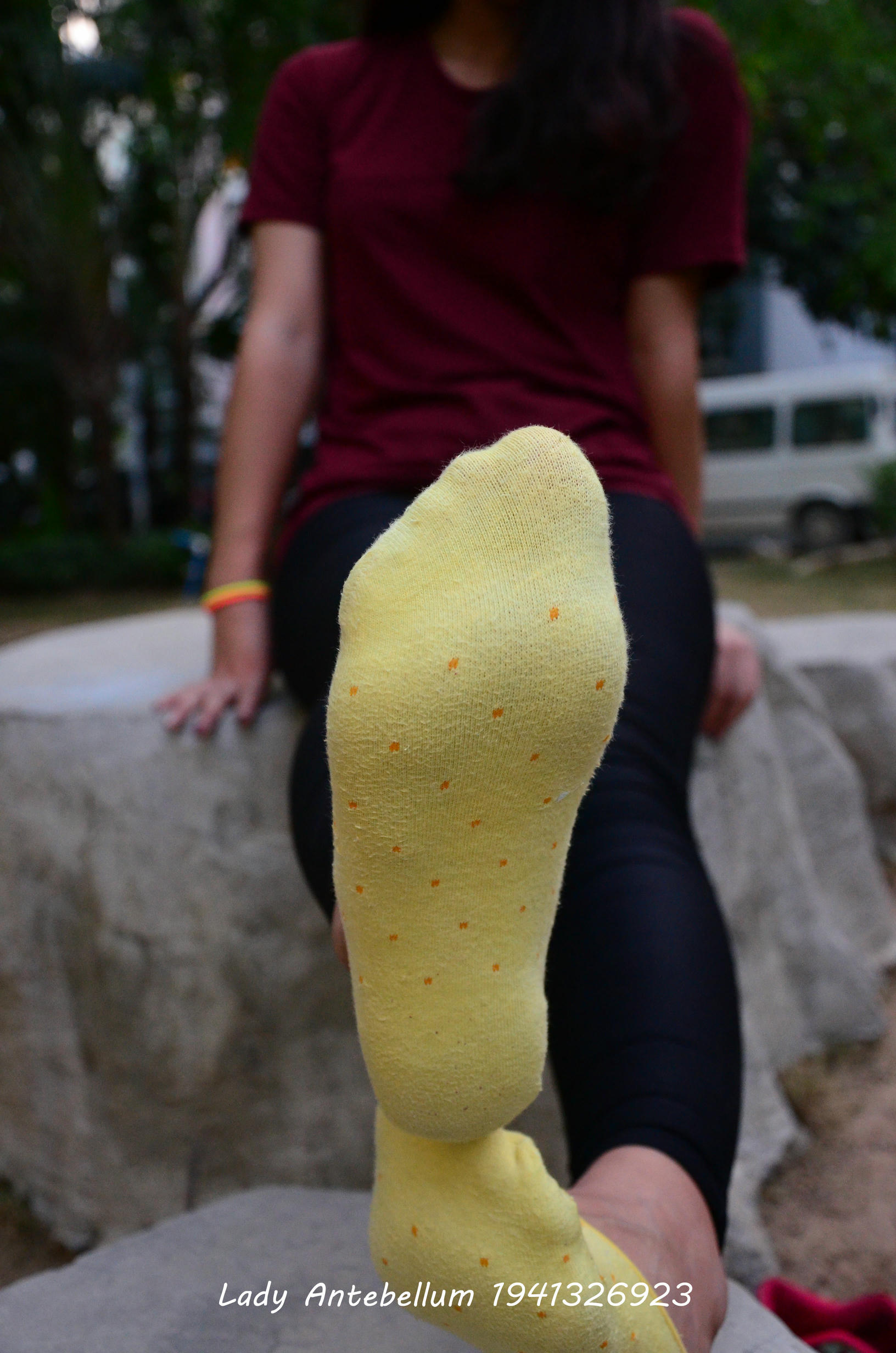 [战前女神] 恋足美腿棉袜女神级摄影套图 020 [38P-87MB]_第2集