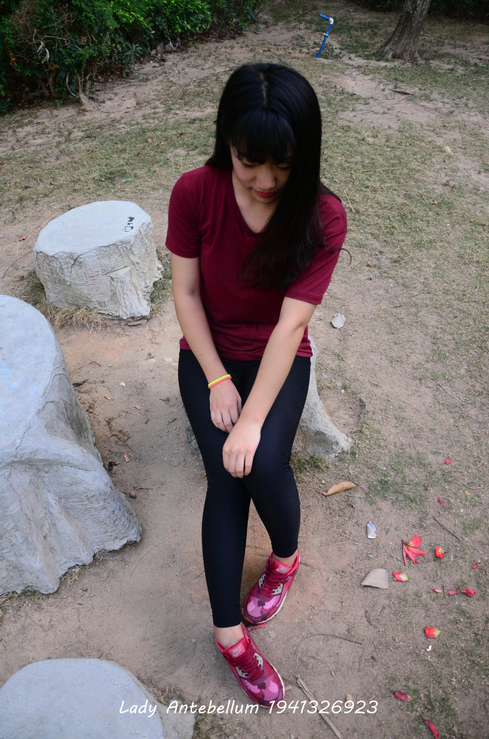 [战前女神] 恋足美腿棉袜女神级摄影套图 020 [38P-87MB]_第1集