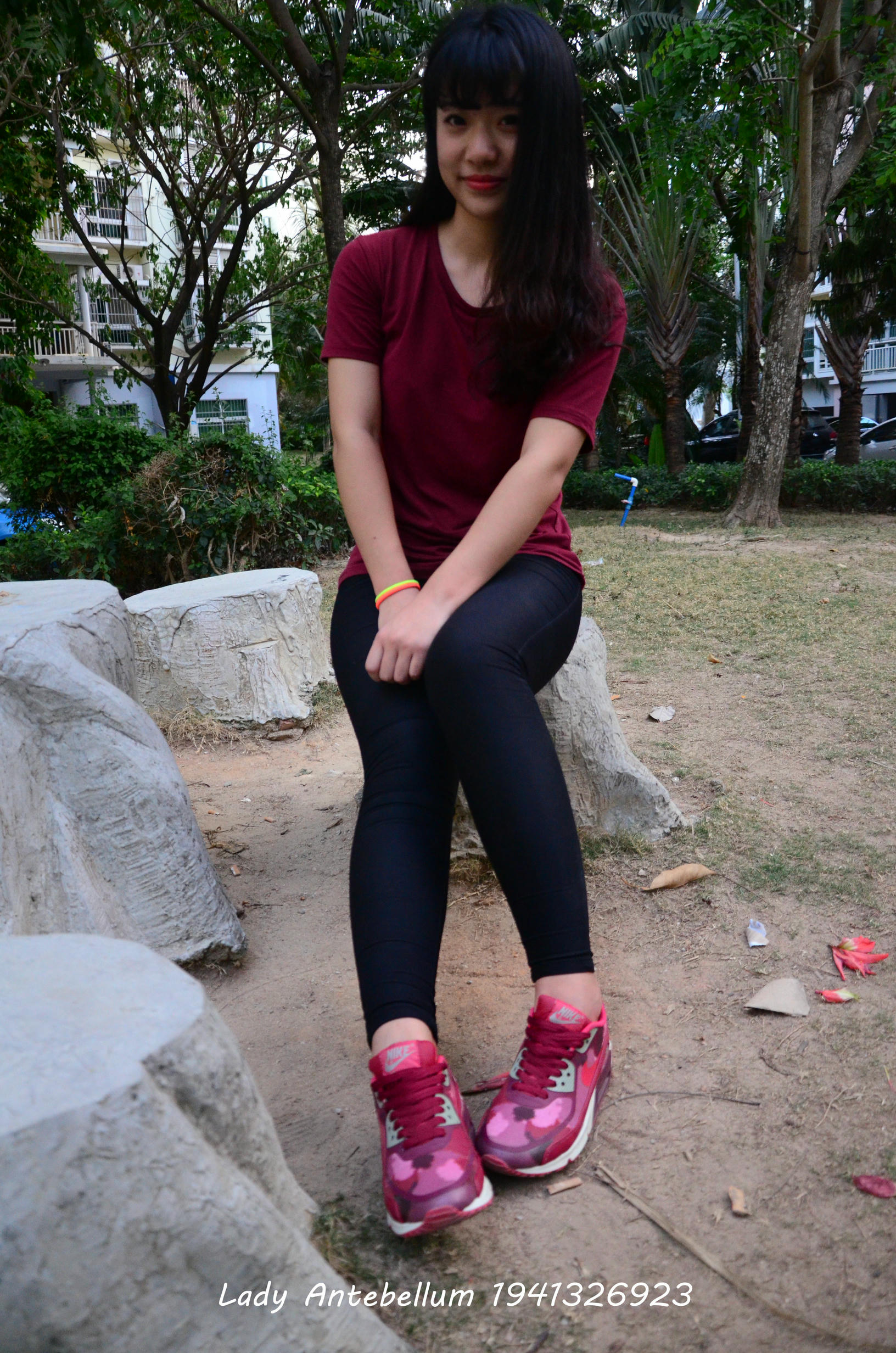 [战前女神] 恋足美腿棉袜女神级摄影套图 020 [38P-87MB]_第1集